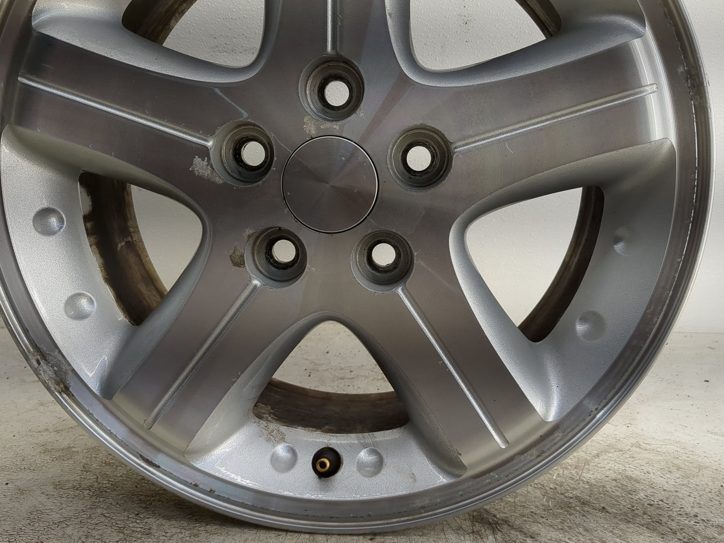 2002-2004 Dodge Intrepid Oem Wheel Rim - Oemusedautoparts1.com