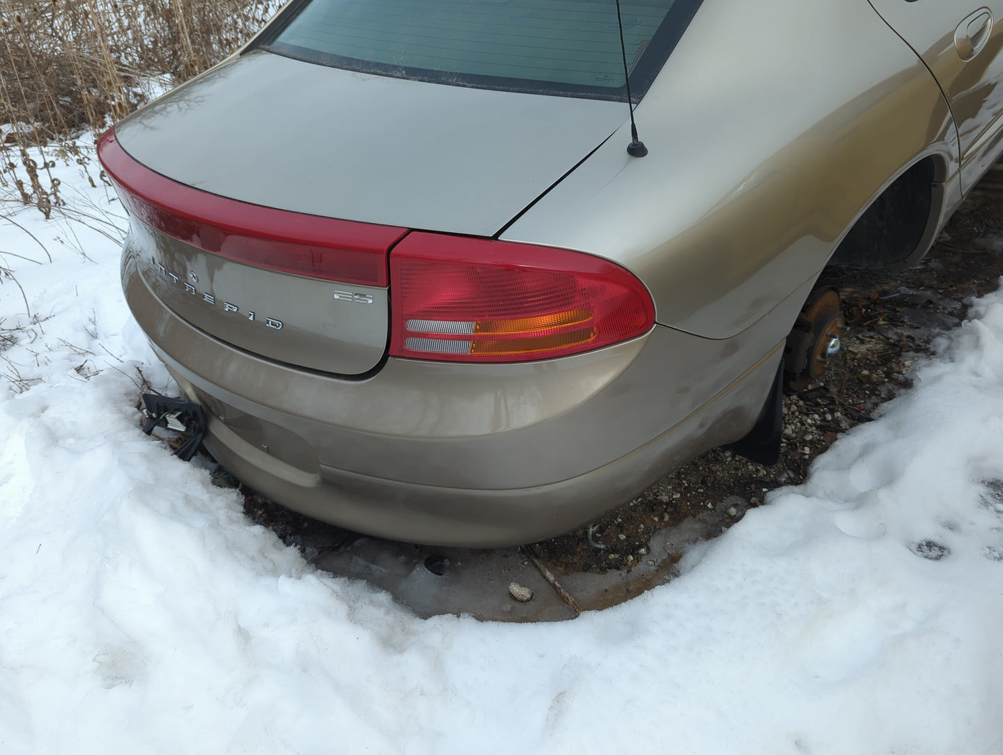 1998-2004 Dodge Intrepid Rear Bumper Assembly Oem - Oemusedautoparts1.com