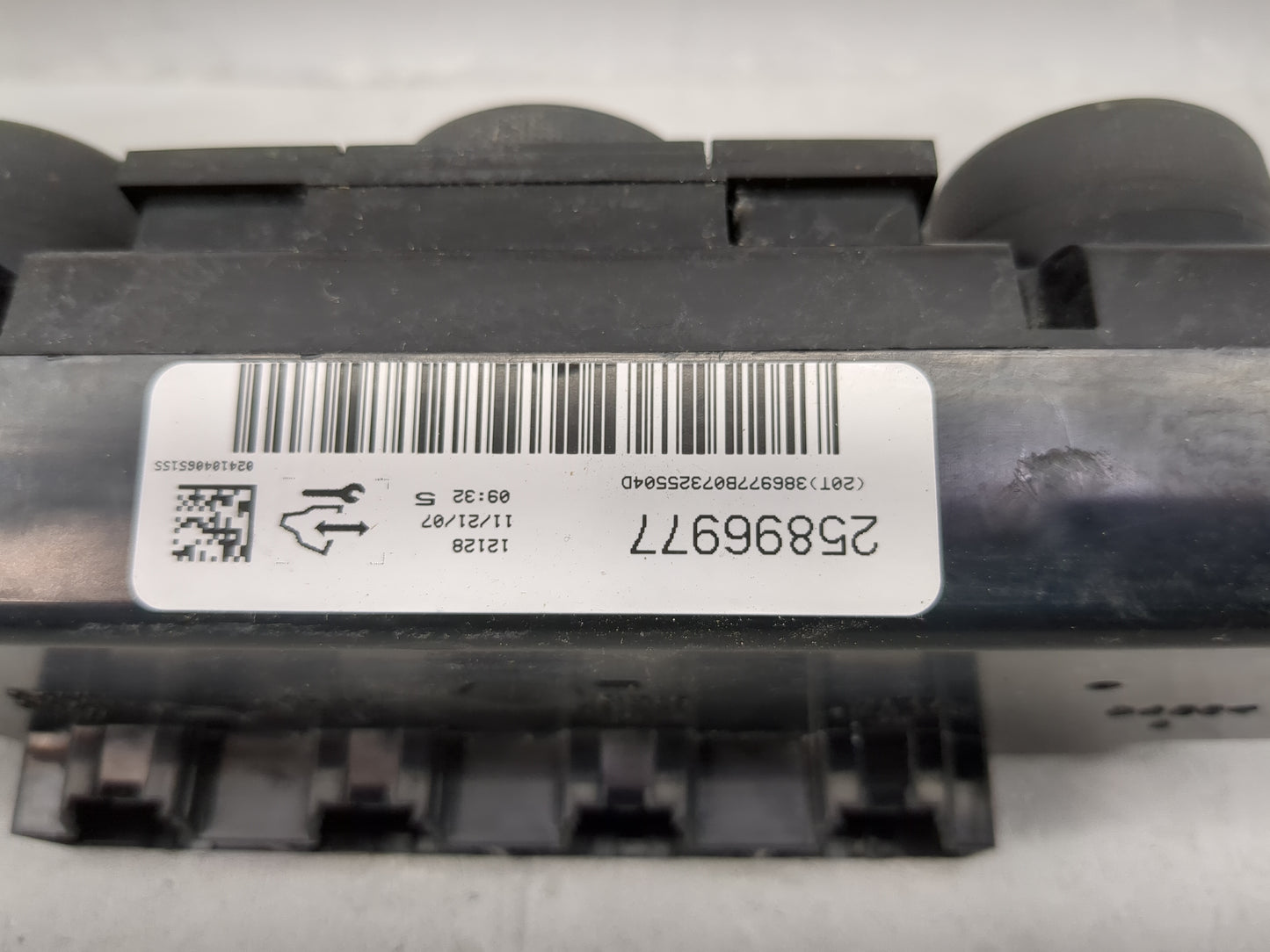 1998-2004 Dodge Intrepid Climate Control Module Temperature AC/Heater Replacement P/N:25896977 Fits OEM Used Auto Parts - Oe