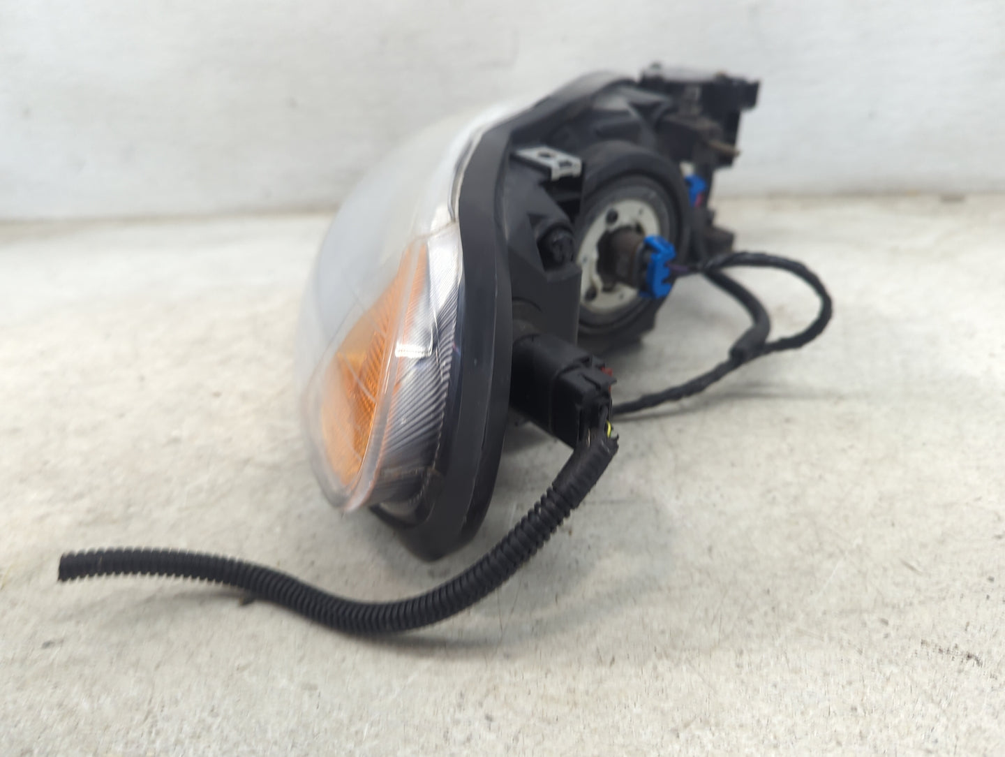 1998-2004 Dodge Intrepid Driver Left Oem Head Light Headlight Lamp 5032449 - Oemusedautoparts1.com