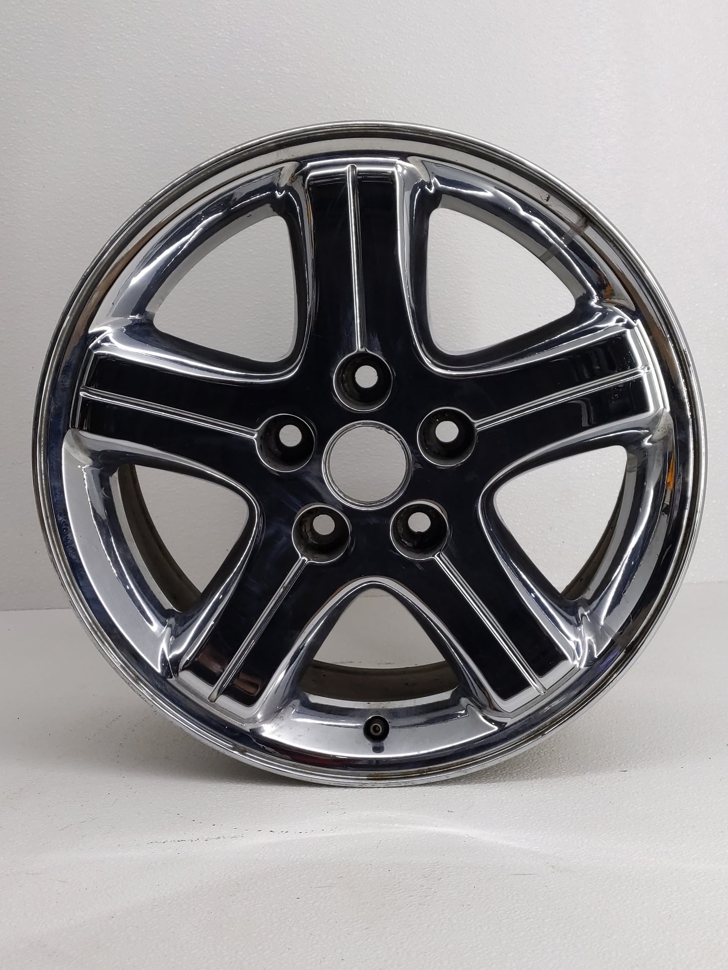 2002-2004 Dodge Intrepid Oem Wheel Rim - Oemusedautoparts1.com