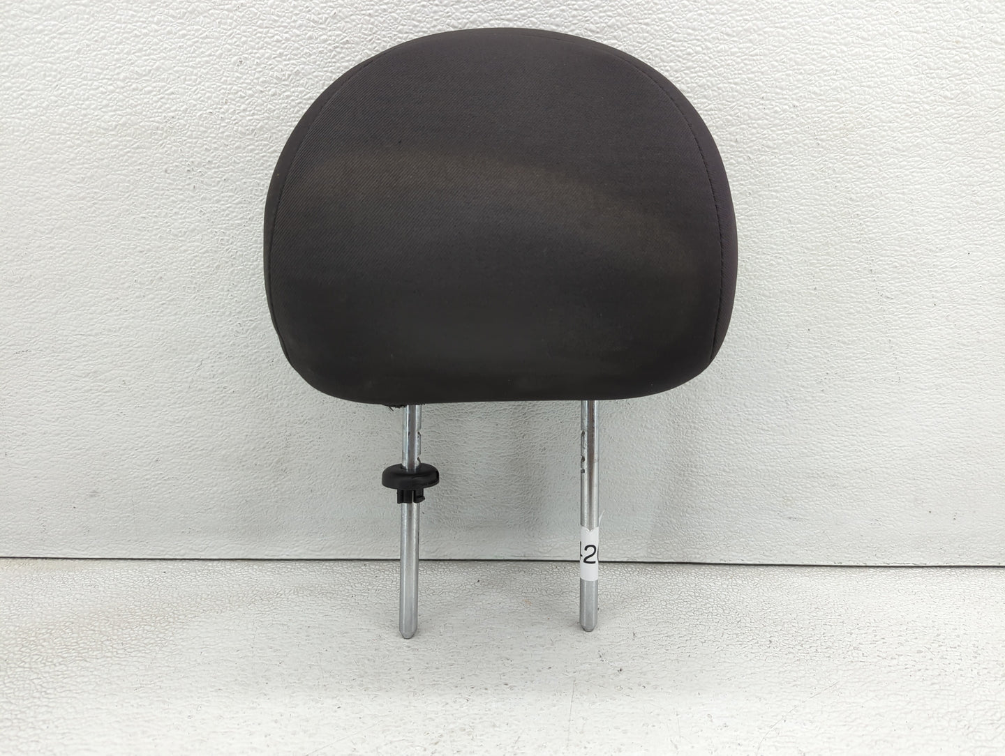 2002-2005 Dodge Neon Headrest Head Rest Front Driver Passenger Seat - Oemusedautoparts1.com