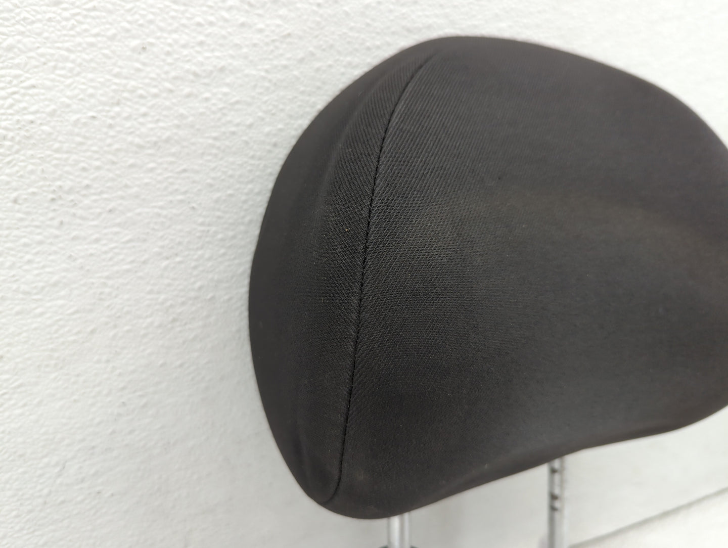 2002-2005 Dodge Neon Headrest Head Rest Front Driver Passenger Seat - Oemusedautoparts1.com