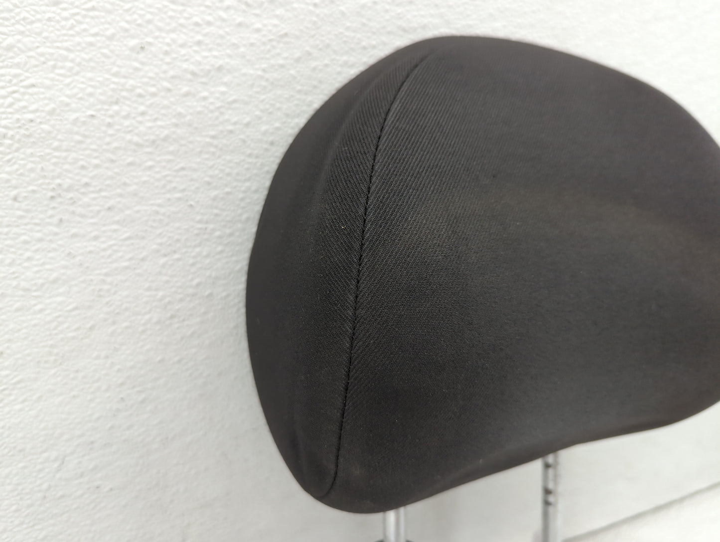 2002-2005 Dodge Neon Headrest Head Rest Front Driver Passenger Seat - Oemusedautoparts1.com