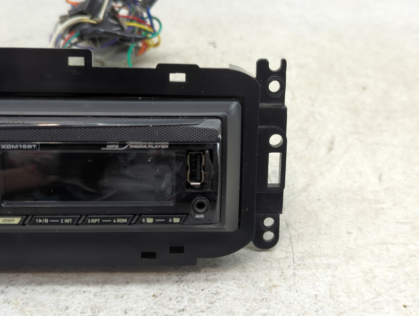 2002 Dodge Ram 1500 Radio AM FM Cd Player Receiver Replacement Fits OEM Used Auto Parts - Oemusedautoparts1.com