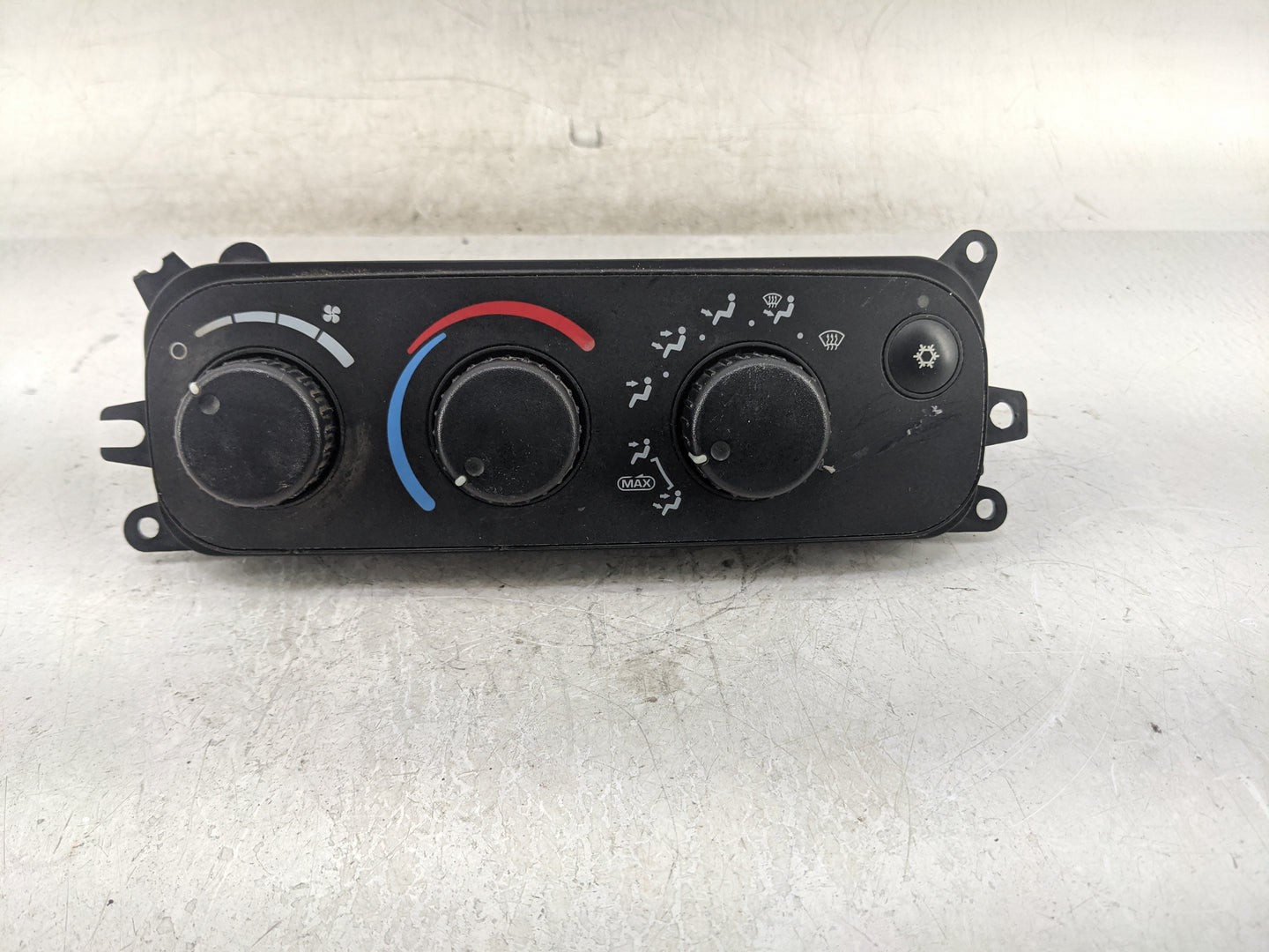 2002 Dodge Ram 1500 Climate Control Module Temperature AC/Heater Replacement P/N:55056247AD Fits OEM Used Auto Parts - Oemus