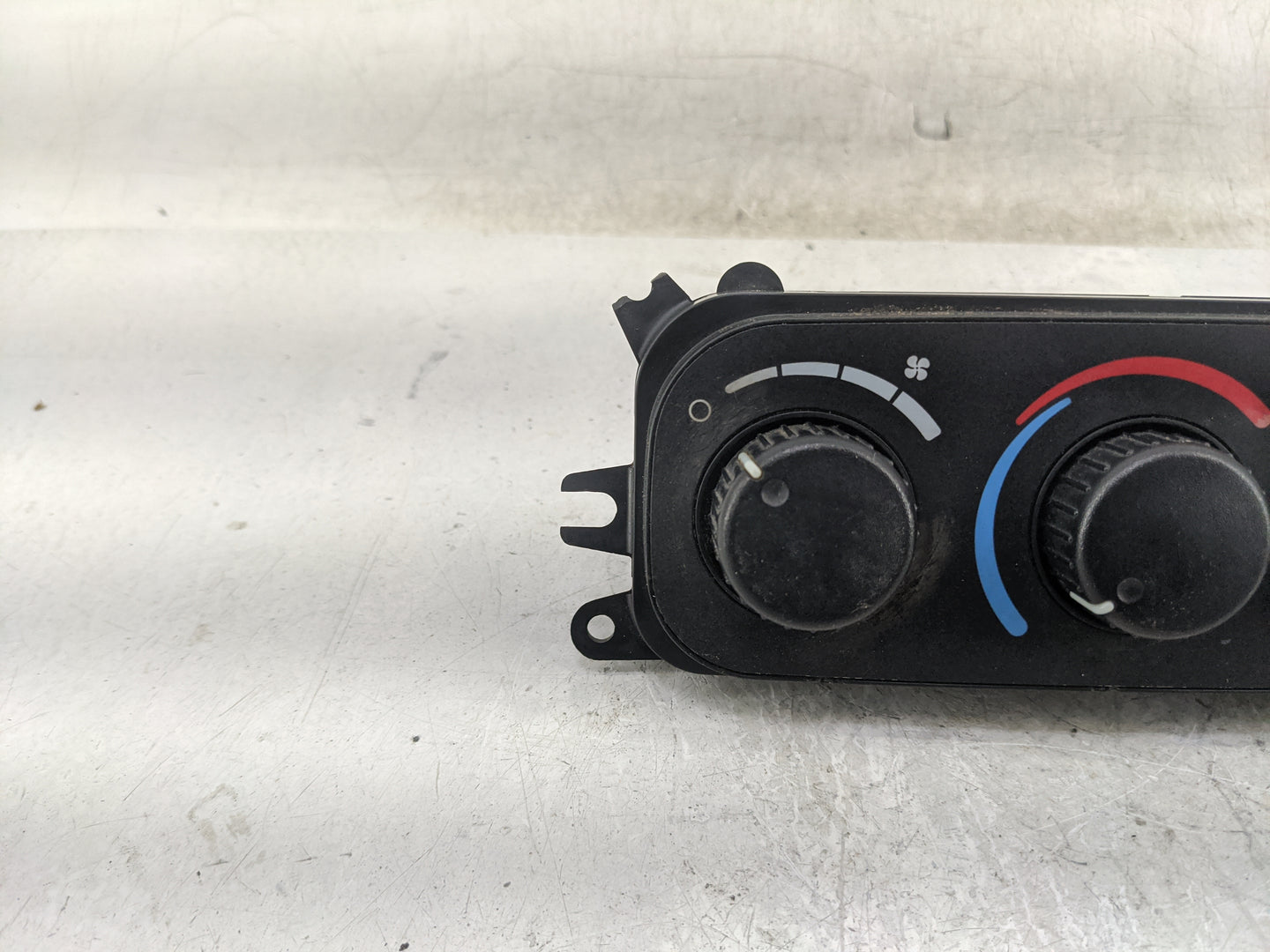 2002 Dodge Ram 1500 Climate Control Module Temperature AC/Heater Replacement P/N:55056247AD Fits OEM Used Auto Parts - Oemus