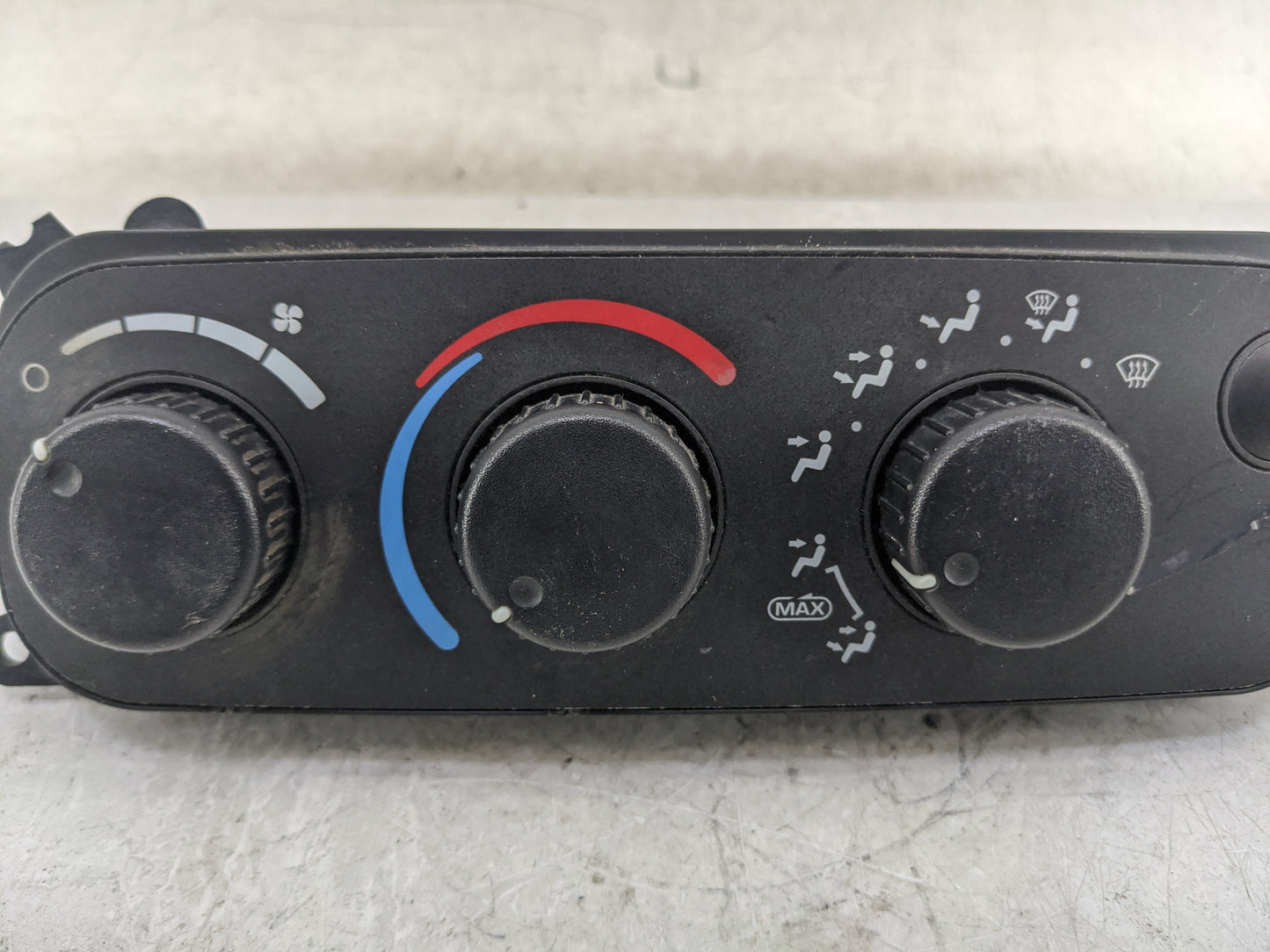 2002 Dodge Ram 1500 Climate Control Module Temperature AC/Heater Replacement P/N:55056247AD Fits OEM Used Auto Parts - Oemus