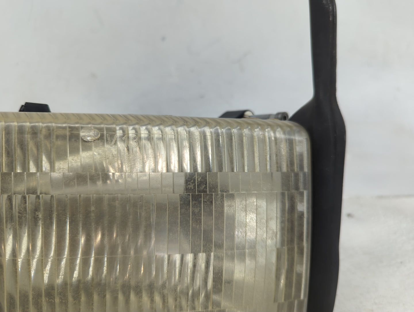 2002-2005 Dodge Ram 1500 Passenger Right Oem Head Light Headlight Lamp - Oemusedautoparts1.com