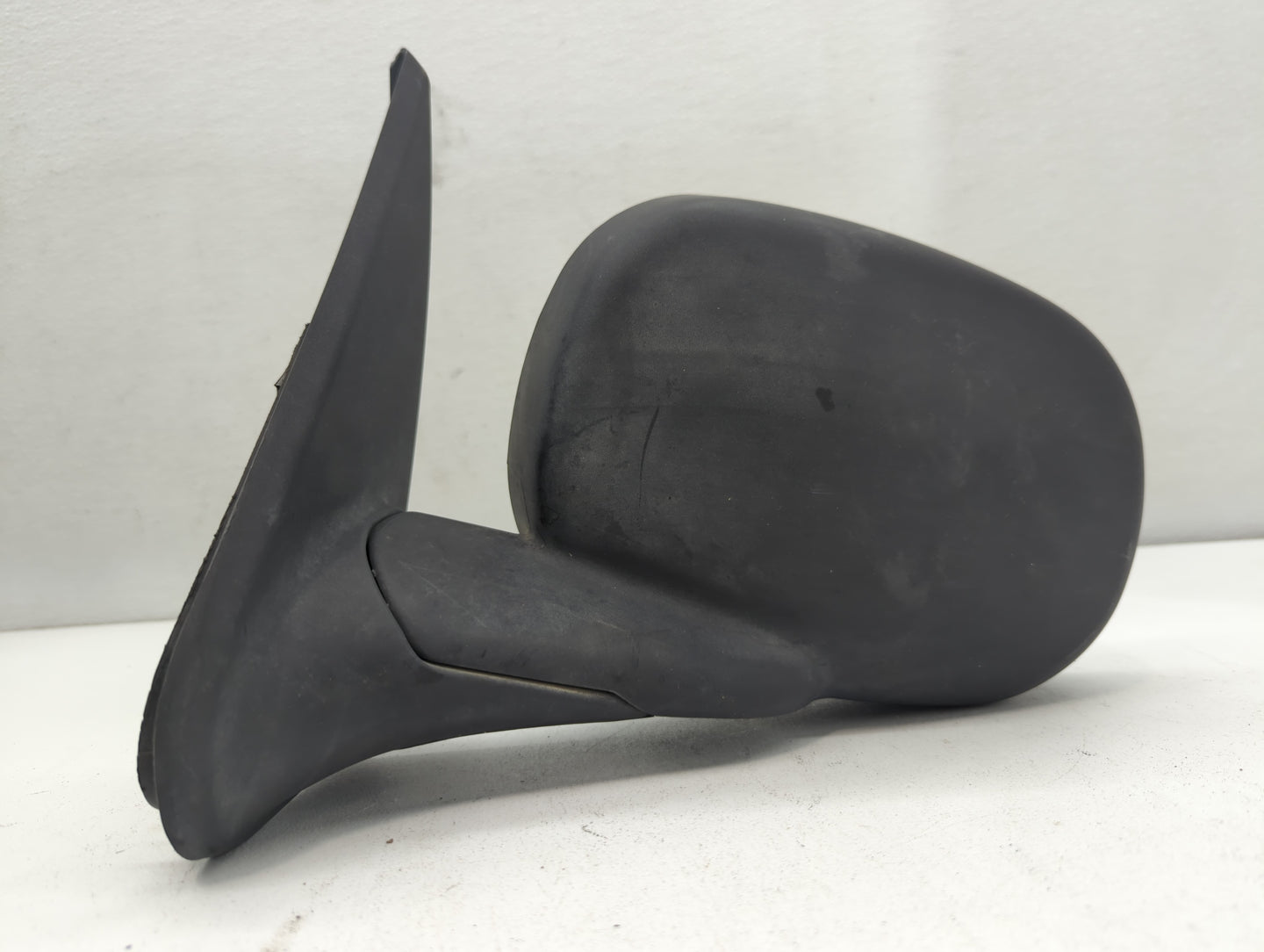 2002-2008 Dodge Ram 1500 Driver Side View Mirror - Left Door Mirror OEM Used - Oemusedautoparts1.com