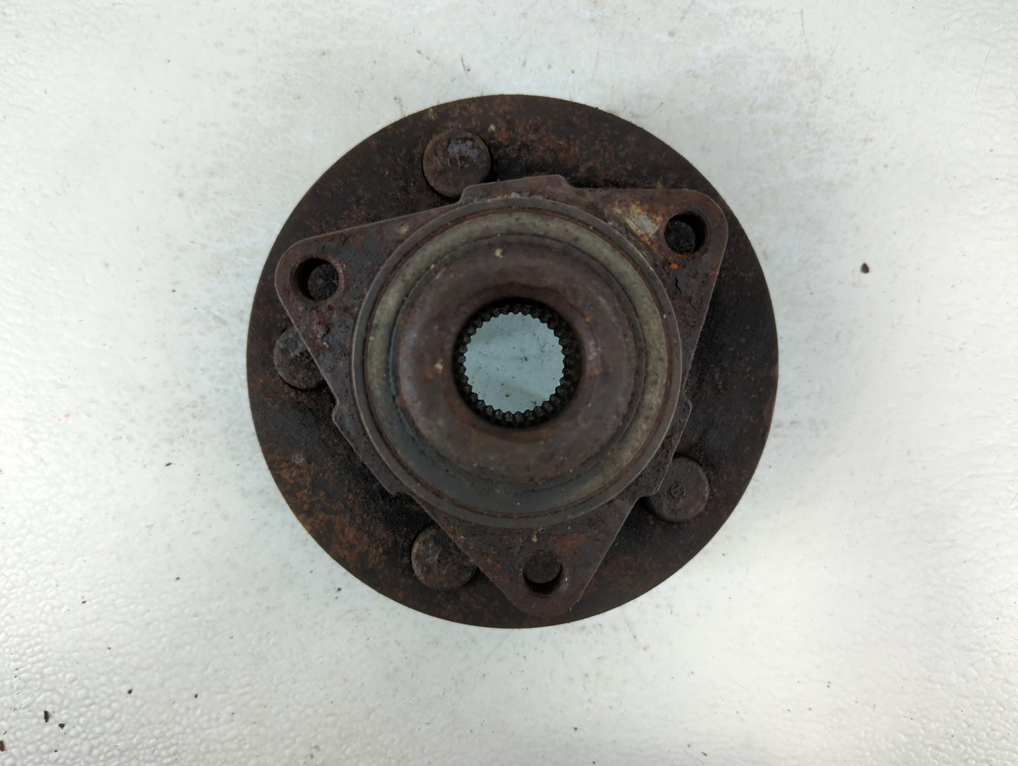 2002 Dodge Ram 1500 Driver Front Wheel Hub Oem - Oemusedautoparts1.com