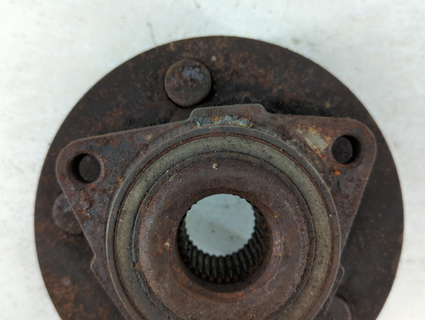 2002 Dodge Ram 1500 Driver Front Wheel Hub Oem - Oemusedautoparts1.com