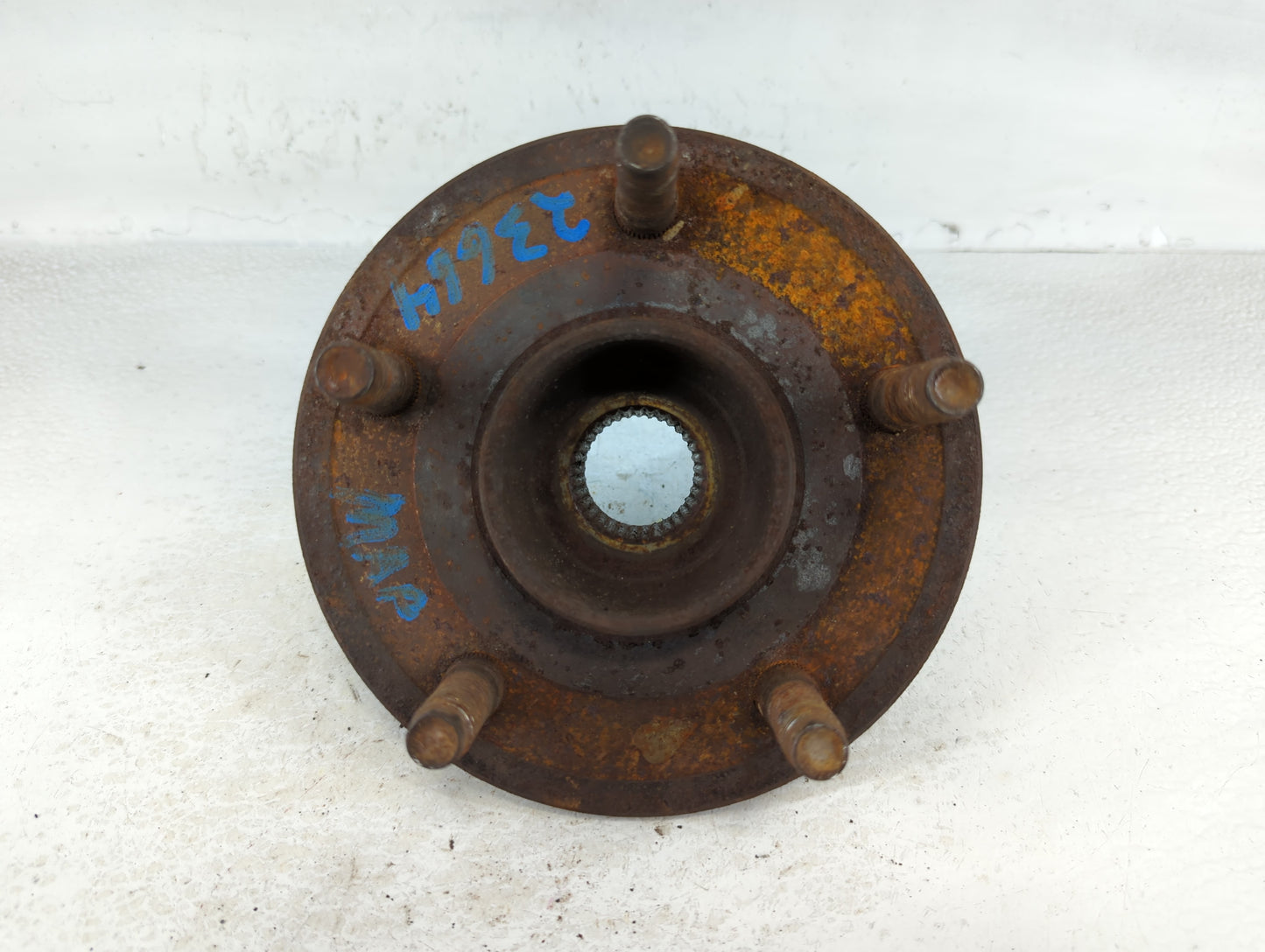 2002 Dodge Ram 1500 Driver Front Wheel Hub Oem - Oemusedautoparts1.com