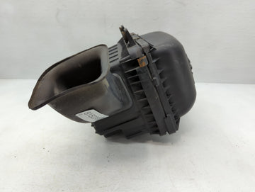 2002-2003 Dodge Ram 1500 Air Cleaner Intake-duct Hose Tube