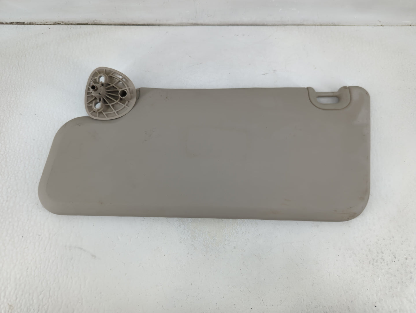 2002 Dodge Ram 2500 Sun Visor Shade Replacement Driver Left Mirror Fits OEM Used Auto Parts - Oemusedautoparts1.com
