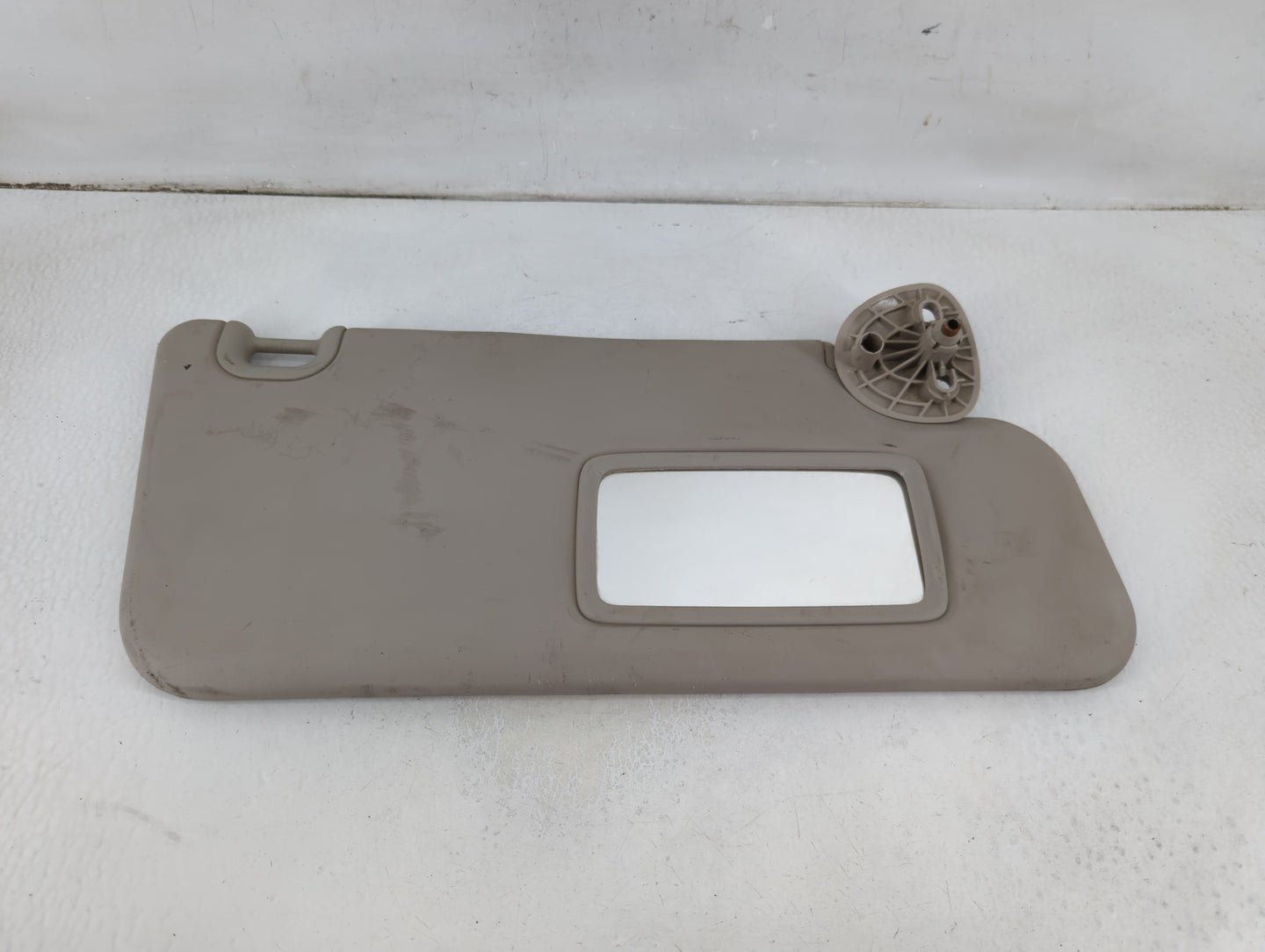 2002 Dodge Ram 2500 Sun Visor Shade Replacement Passenger Right Mirror Fits OEM Used Auto Parts - Oemusedautoparts1.com