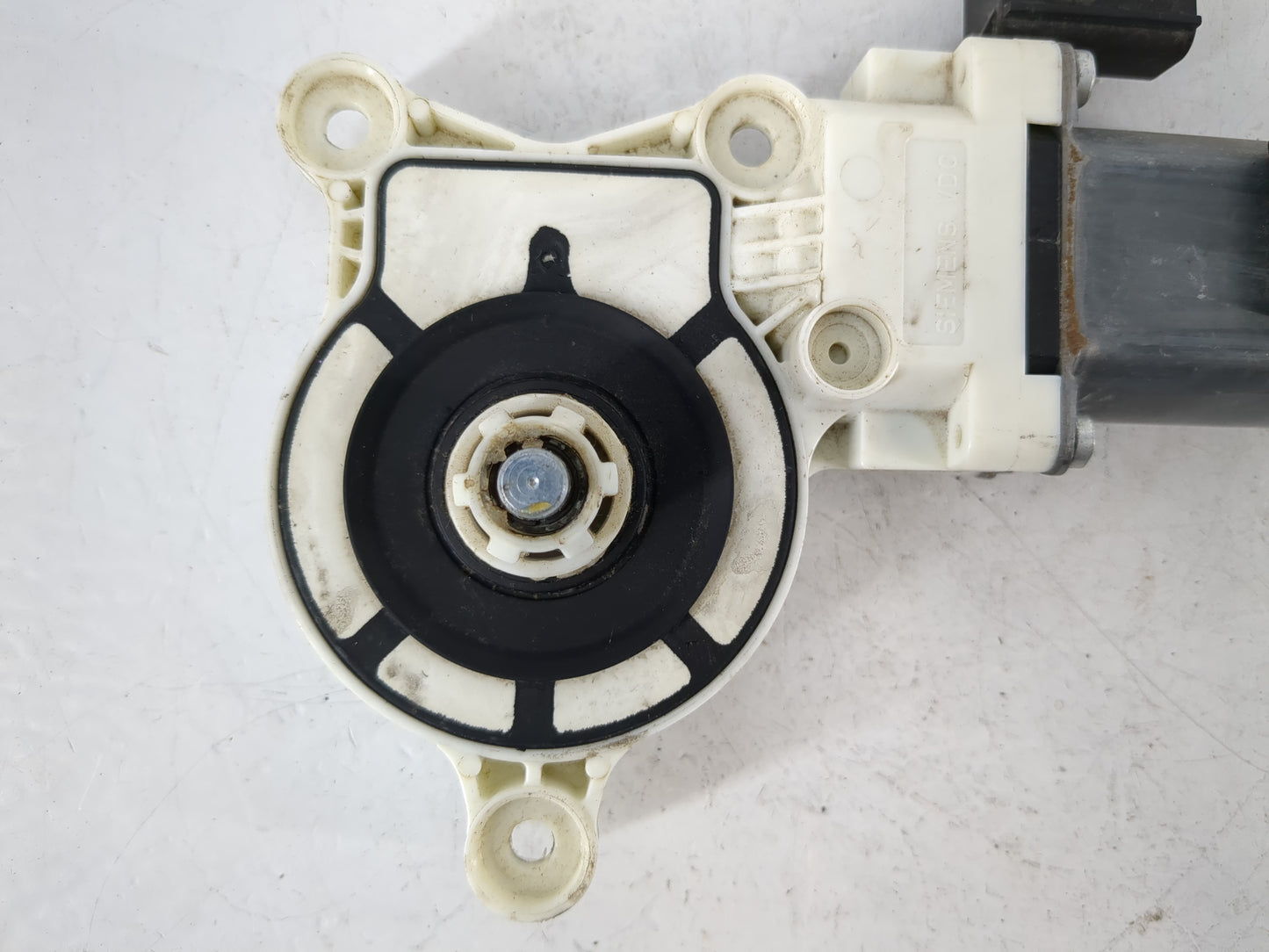 1994-2002 Dodge Ram 2500 Passenger Front Right Power Window Motor - Oemusedautoparts1.com