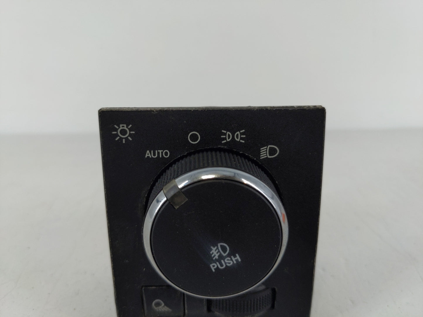 2002 Dodge Ram 2500 Headlight Lamp Control Switch - Oemusedautoparts1.com