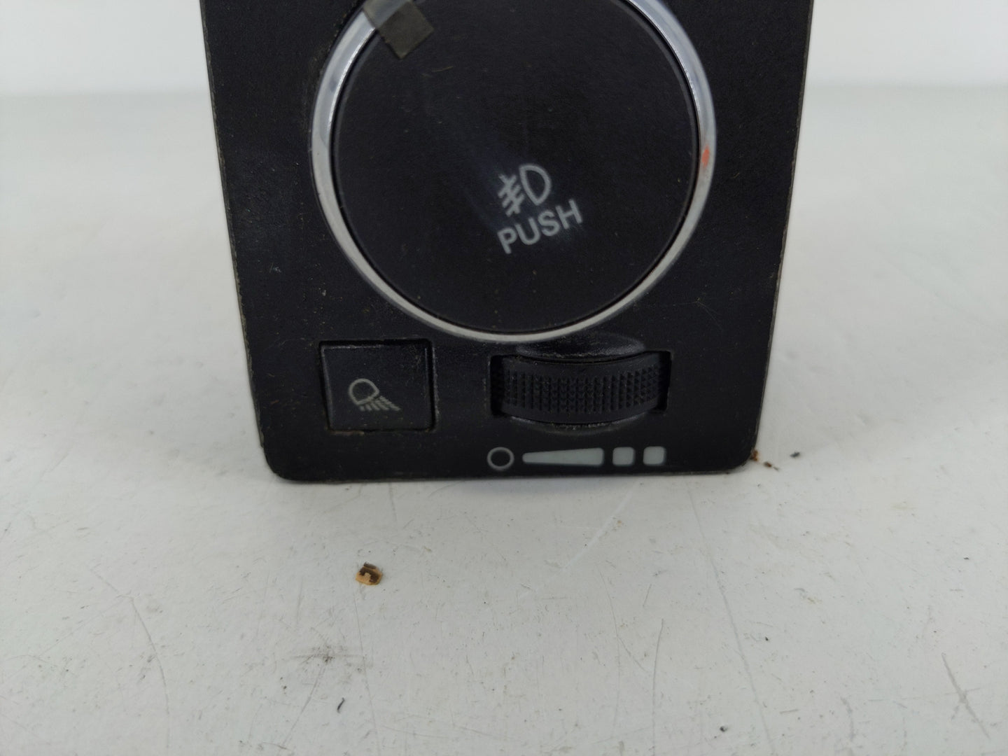 2002 Dodge Ram 2500 Headlight Lamp Control Switch - Oemusedautoparts1.com