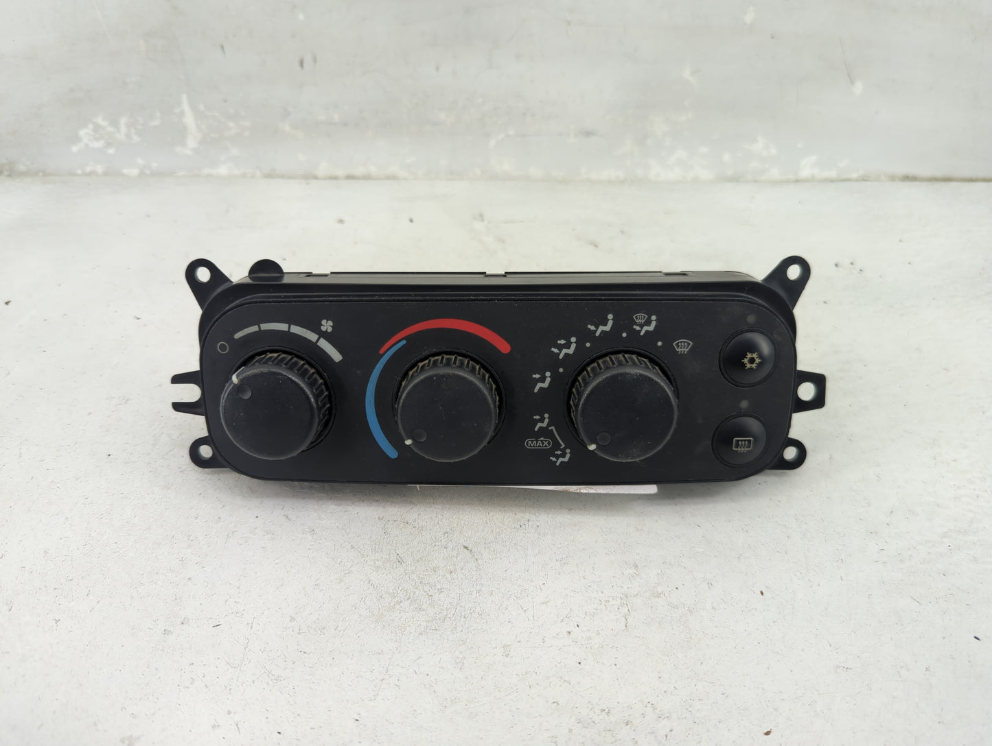 2002 Dodge Ram 1500 Climate Control Module Temperature AC/Heater Replacement P/N:P55056246AC Fits OEM Used Auto Parts - Oemu