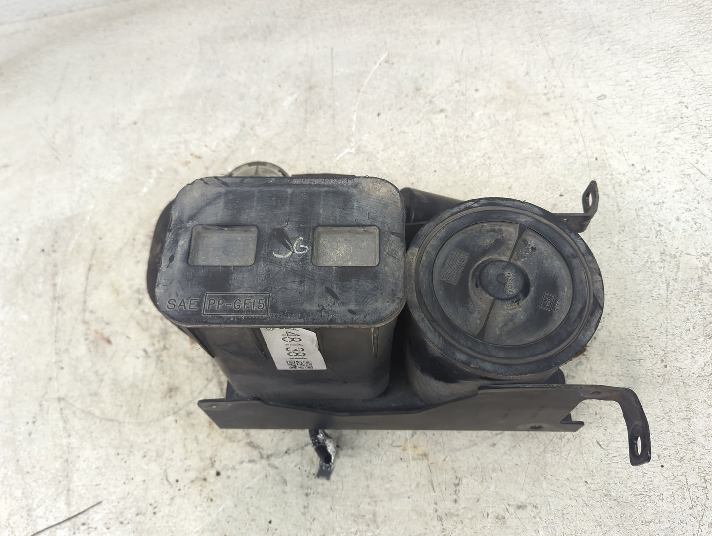 2002 Dodge Ram 1500 Fuel Vapor Charcoal Canister - Oemusedautoparts1.com