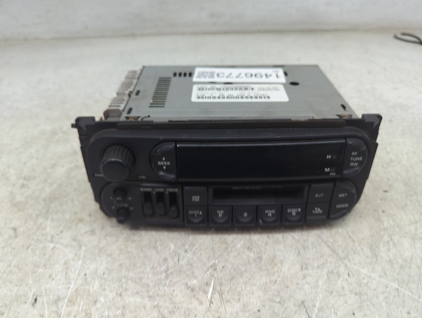 2002-2005 Dodge Ram 1500 Radio AM FM Cd Player Receiver Replacement P/N:P56038598AM Fits Fits 2002 2003 2004 2005 2006 2007 
