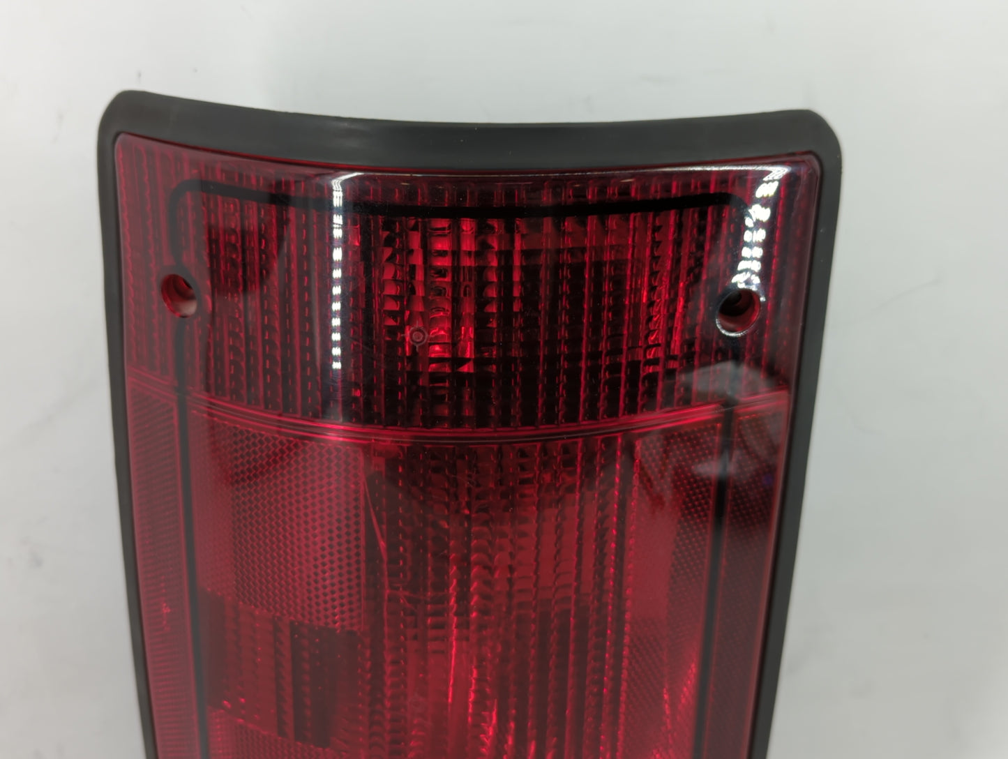 1995-2004 Ford E-150 Tail Light Assembly Driver Left OEM P/N:F7UB-13441-AA Fits OEM Used Auto Parts - Oemusedautoparts1.com