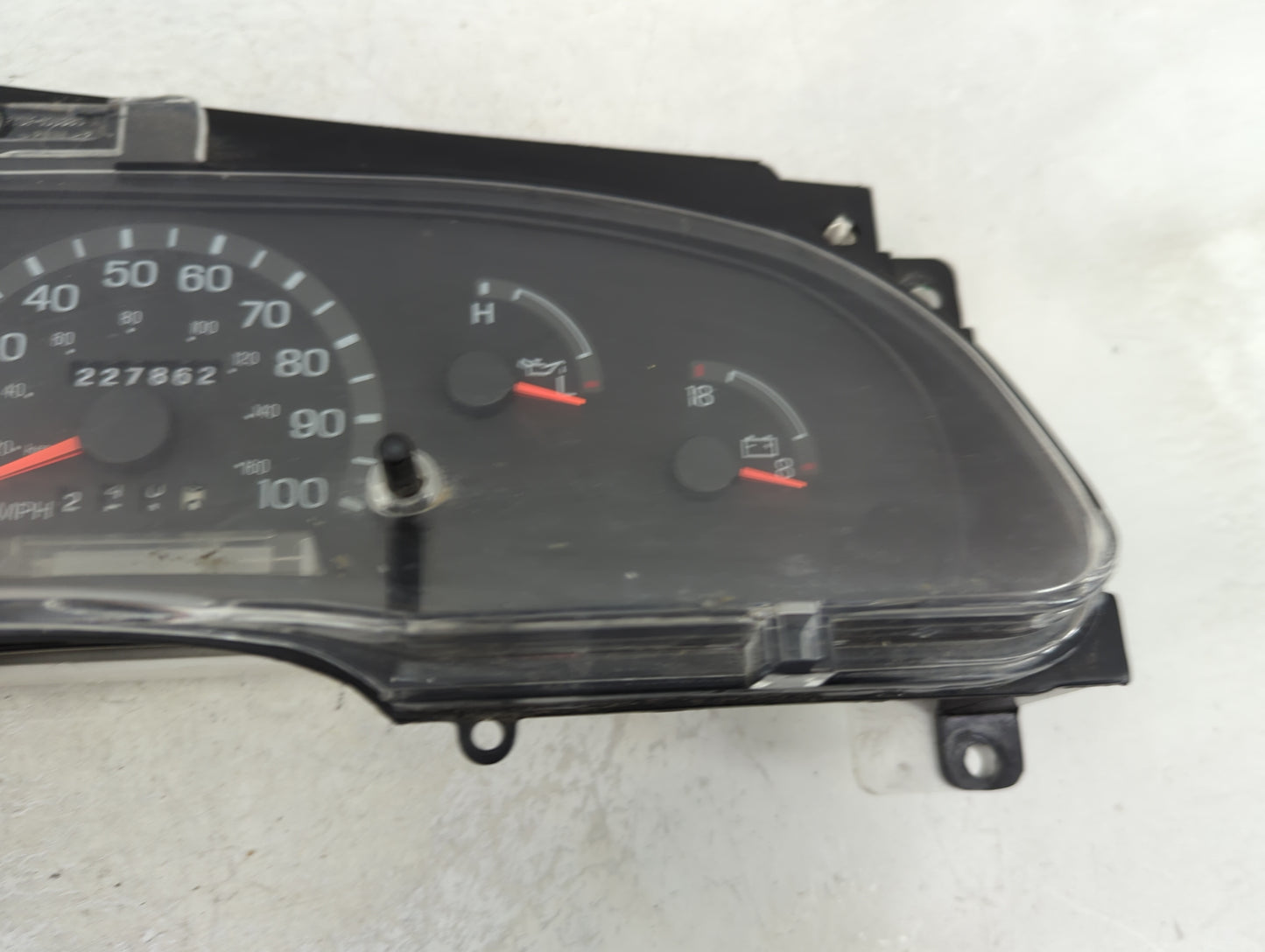 2002 Ford E-250 Instrument Cluster Speedometer Gauges Miles:193K Fits OEM Used Auto Parts - Oemusedautoparts1.com