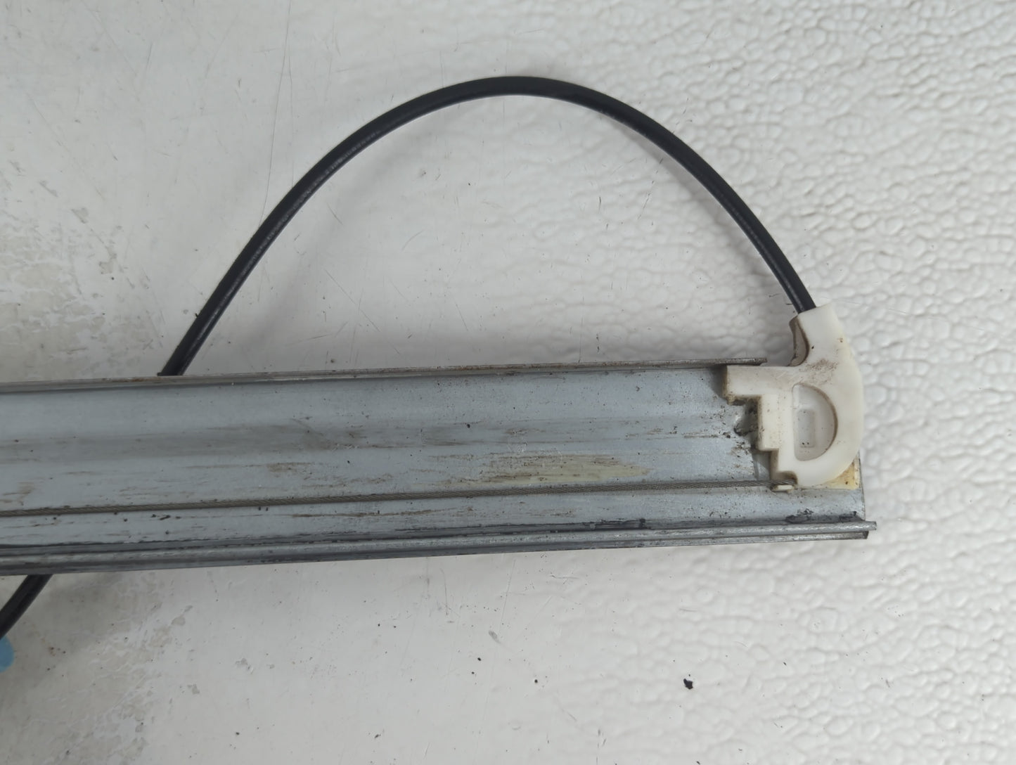 2001-2007 Ford Escape Passenger Rear Right Power Window Motor - Oemusedautoparts1.com