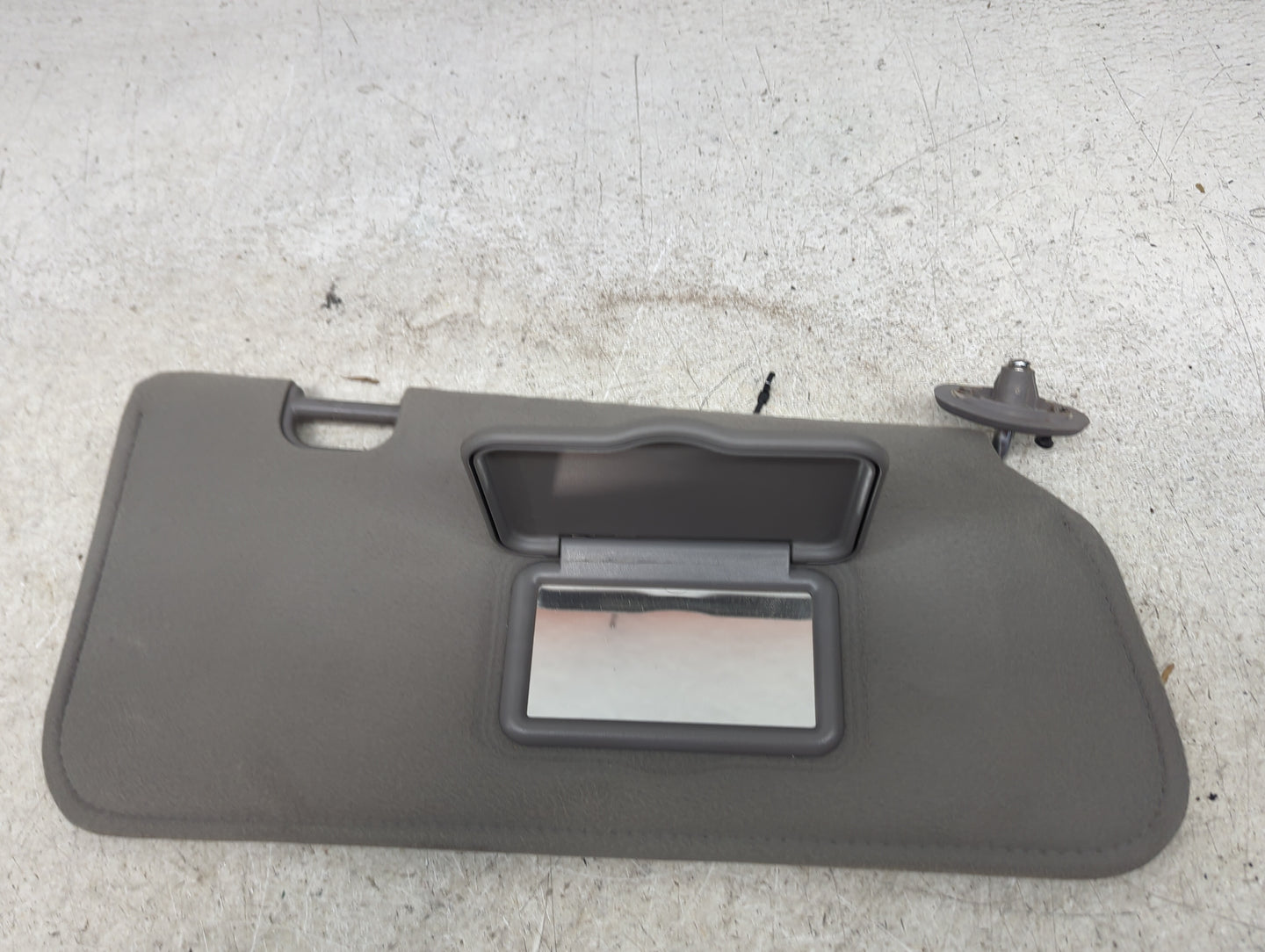 2001-2002 Ford Escape Sun Visor Shade Replacement Passenger Right Mirror Fits Fits 2001 2002 OEM Used Auto Parts - Oemusedau