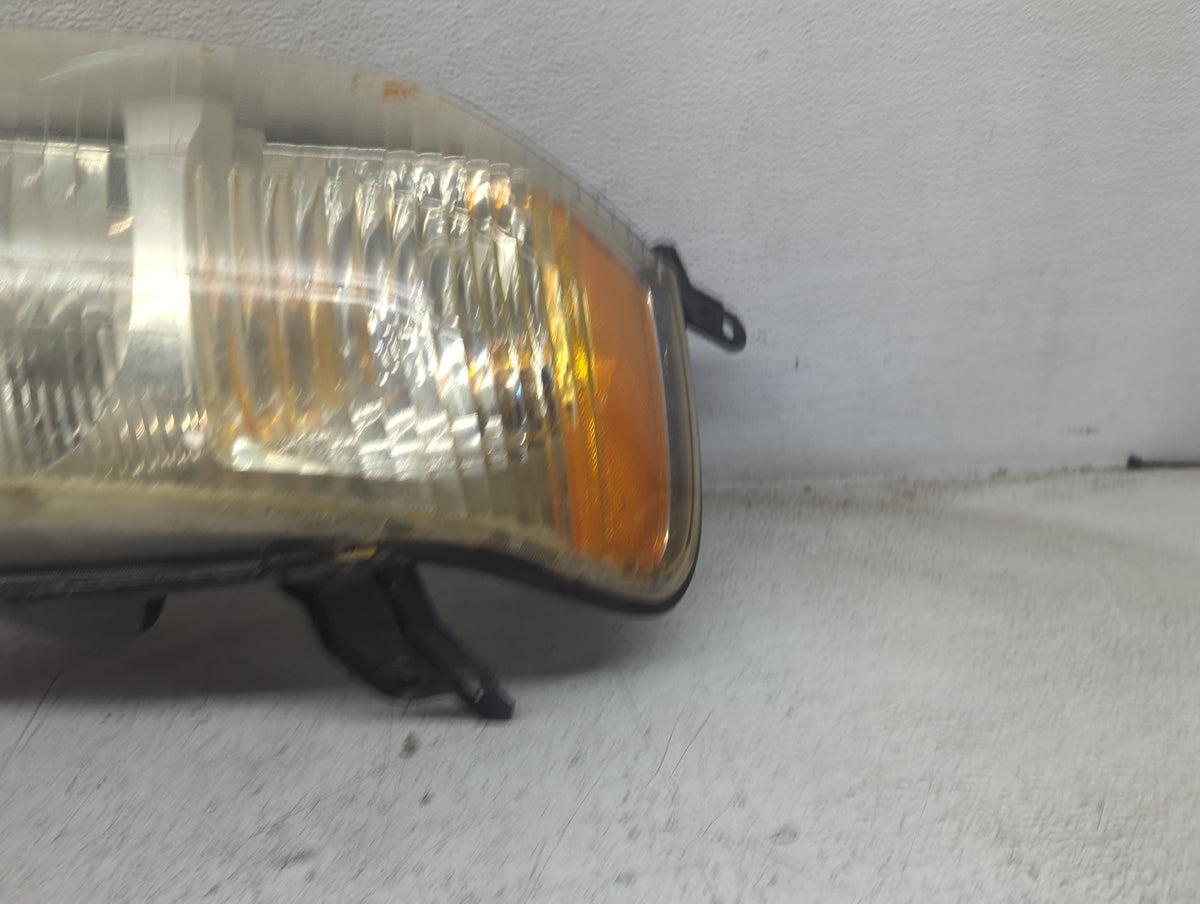 2002 Ford Escape Passenger Right Oem Head Light Headlight Lamp - Oemusedautoparts1.com
