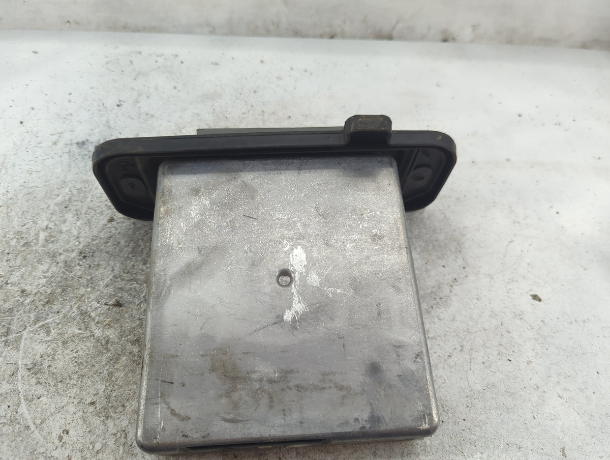 2002 Ford Escape PCM Engine Control Computer ECU ECM PCU OEM P/N:1L8F-12B523-AD 2L8A-12A650-HD OEM Used Auto Parts - Oemused