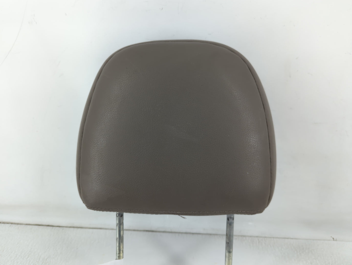 2002 Ford Escape Headrest Head Rest Front Driver Passenger Seat Fits OEM Used Auto Parts - Oemusedautoparts1.com