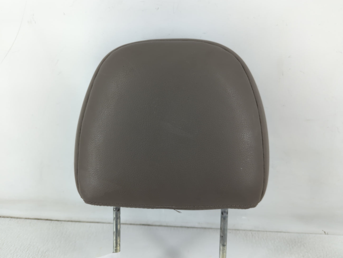 2002 Ford Escape Headrest Head Rest Front Driver Passenger Seat Fits OEM Used Auto Parts - Oemusedautoparts1.com