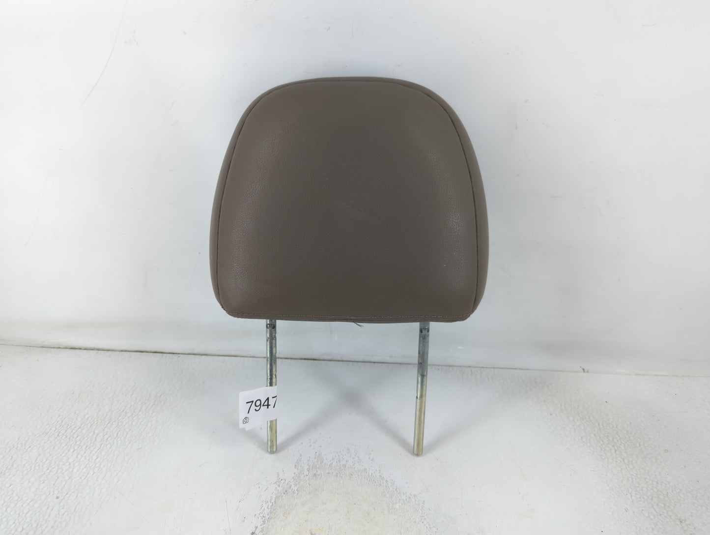 2002 Ford Escape Headrest Head Rest Front Driver Passenger Seat Fits OEM Used Auto Parts - Oemusedautoparts1.com