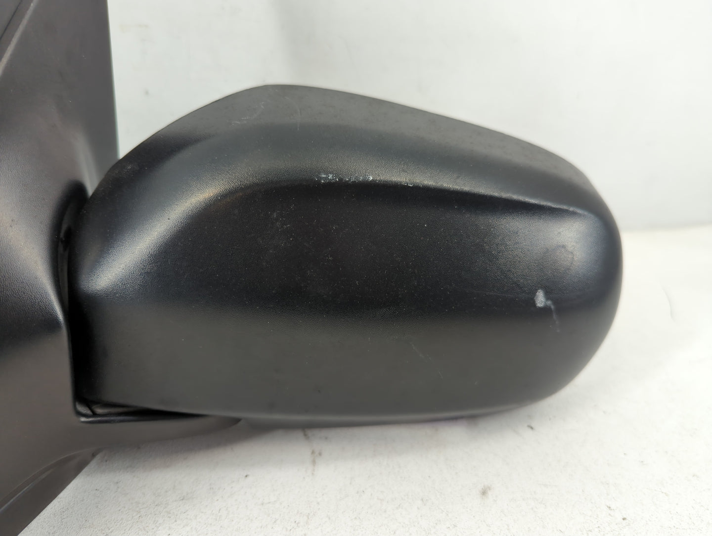 2001-2007 Ford Escape Driver Side View Mirror - Left Door Mirror OEM Used - Oemusedautoparts1.com