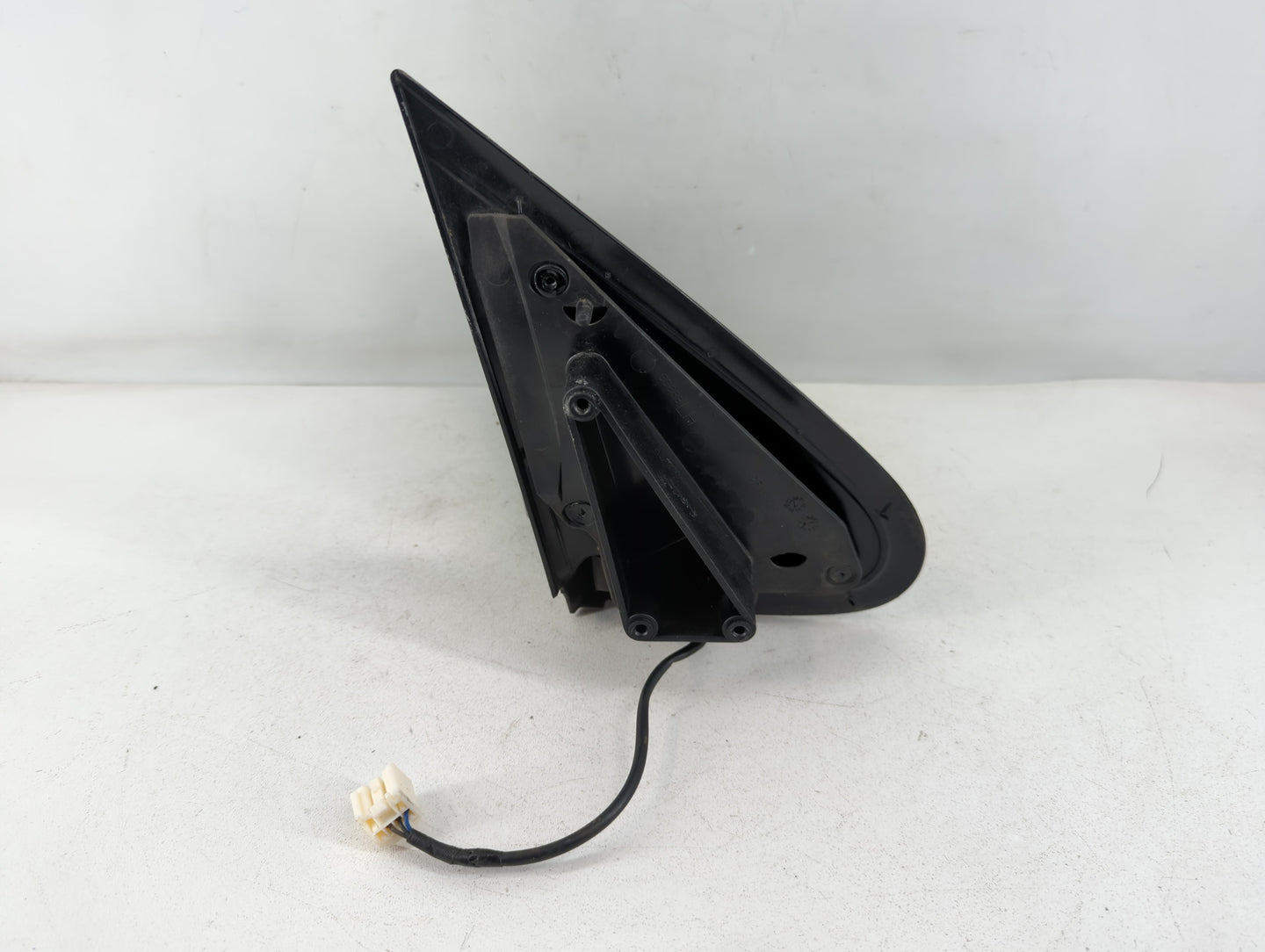 2001-2007 Ford Escape Driver Side View Mirror - Left Door Mirror OEM Used - Oemusedautoparts1.com