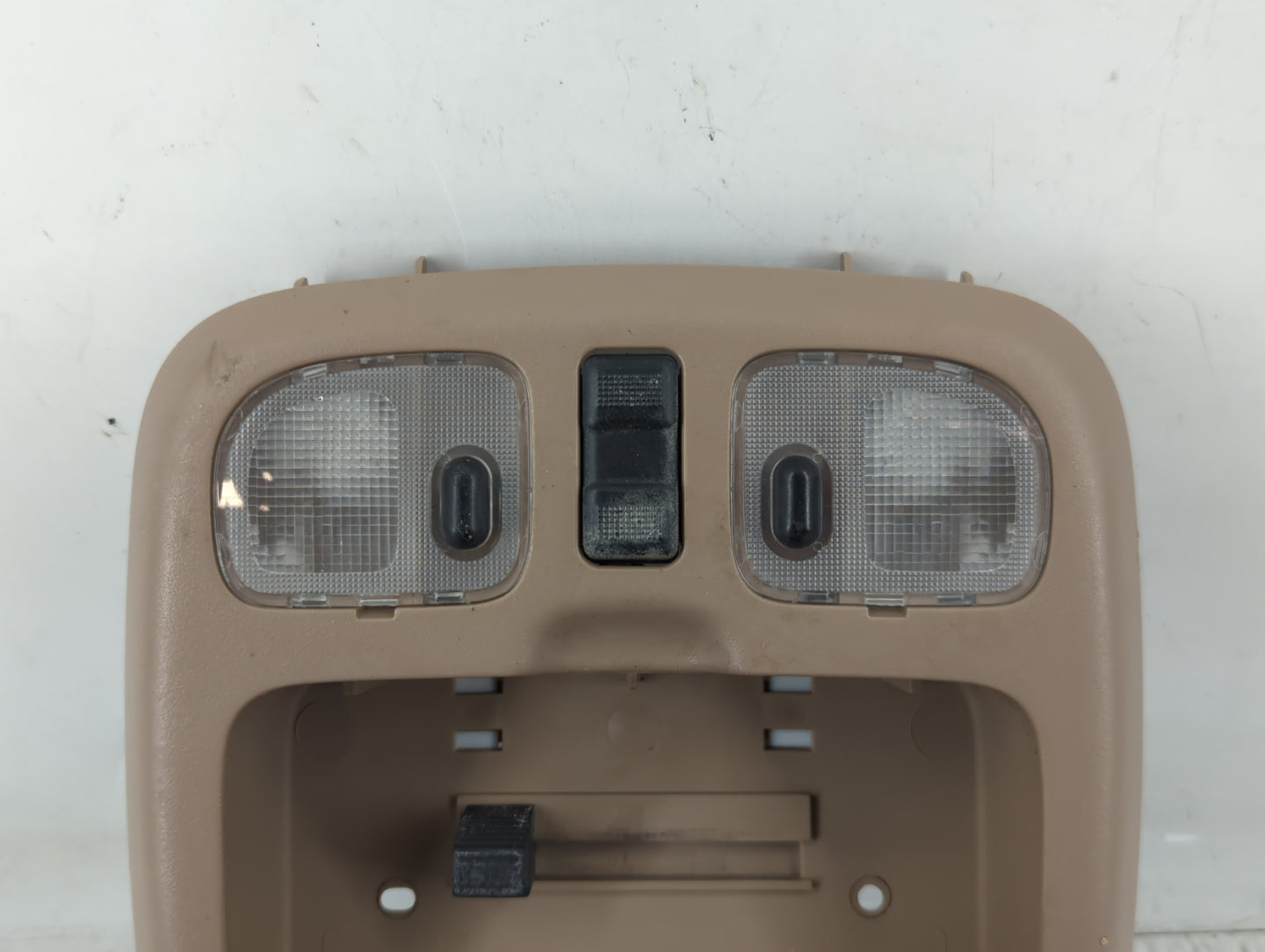 2001-2002 Ford Escape Center Floor Console P/N:8478519A58 Fits Fits 2001 2002 OEM Used Auto Parts - Oemusedautoparts1.com