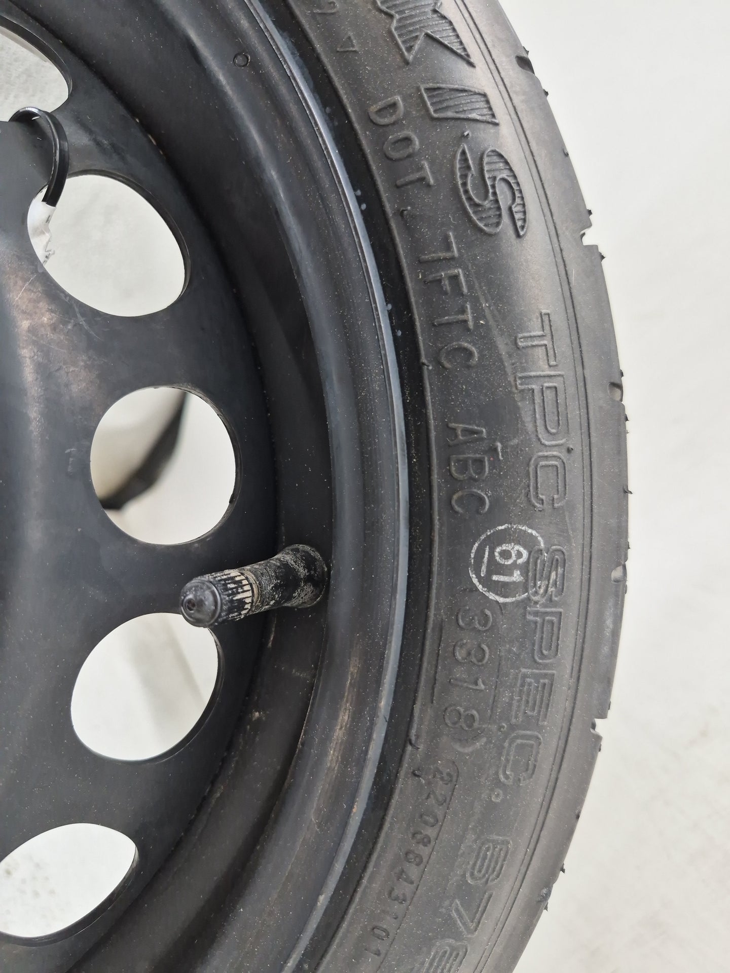 1991-2003 Ford Escort Spare Donut Tire Wheel Rim Oem - Oemusedautoparts1.com