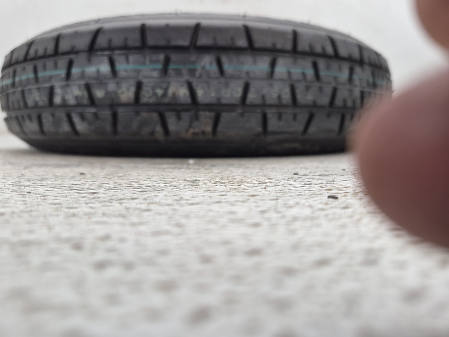 1991-2003 Ford Escort Spare Donut Tire Wheel Rim Oem - Oemusedautoparts1.com