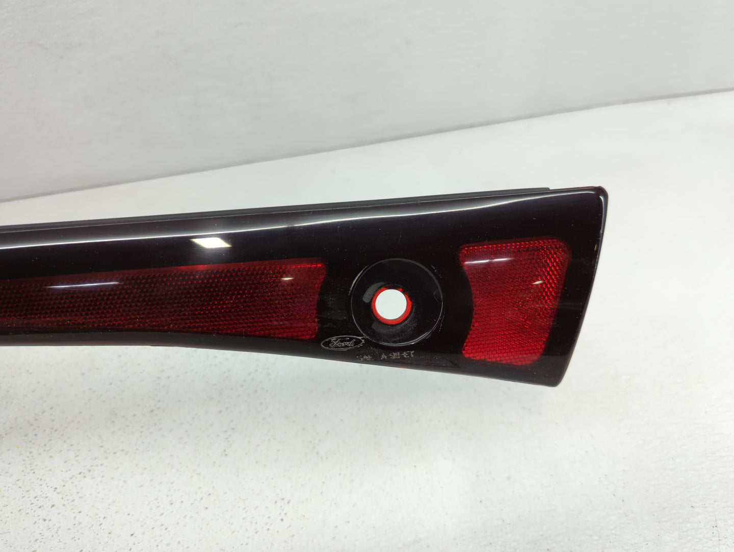 2002 Ford Escort Third Brake Light Tail Light P/N:F8CX-16K454-AI Fits OEM Used Auto Parts - Oemusedautoparts1.com