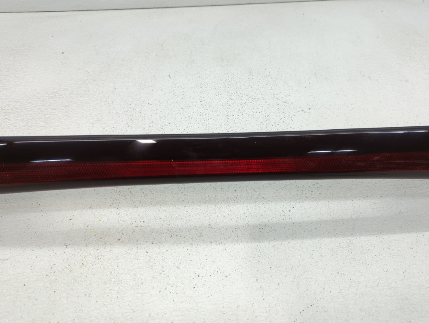 2002 Ford Escort Third Brake Light Tail Light P/N:F8CX-16K454-AI Fits OEM Used Auto Parts - Oemusedautoparts1.com