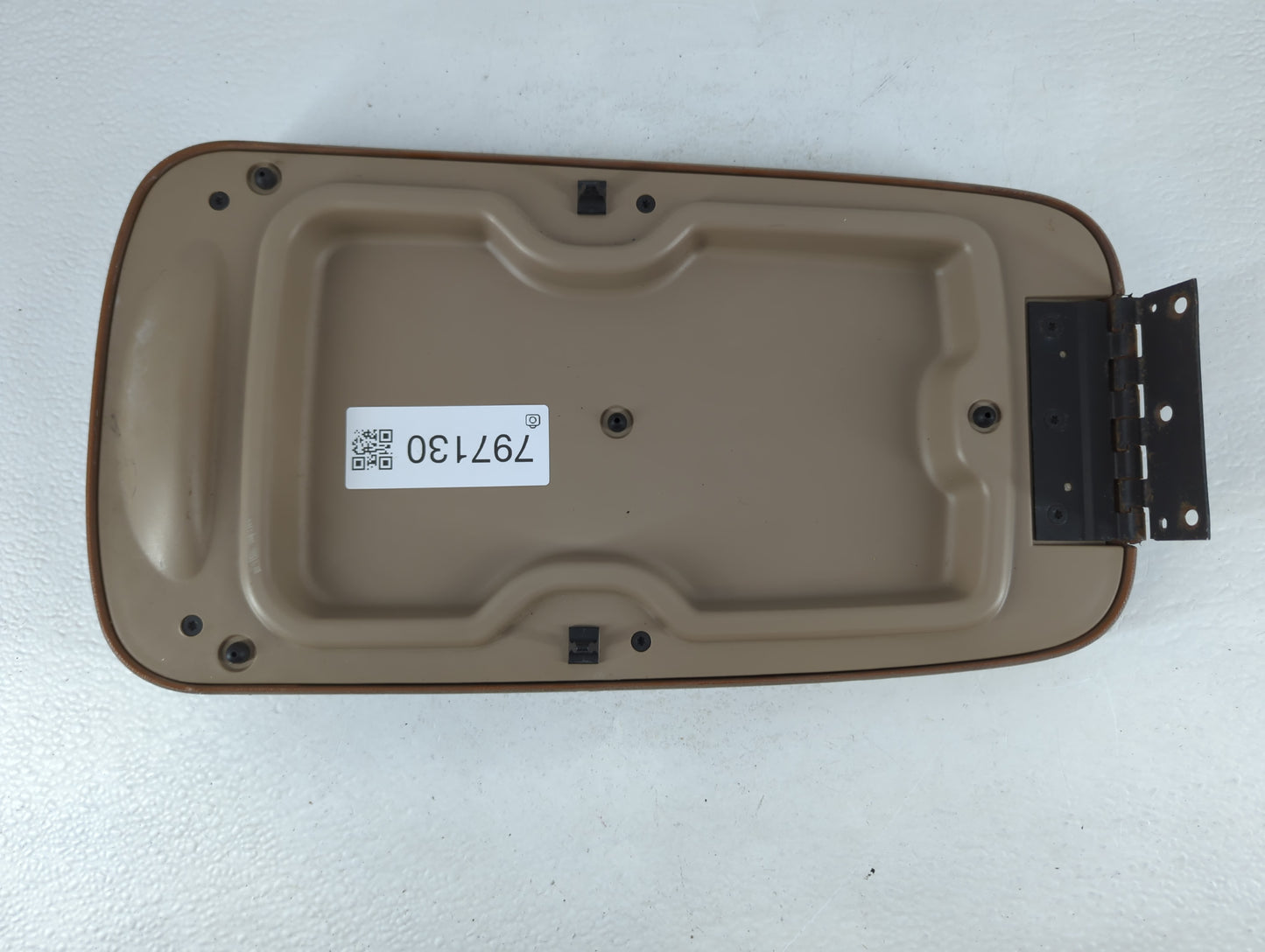 2002-2004 Ford Excursion Center Console Armrest Cover Lid Fits Fits 2002 2003 2004 OEM Used Auto Parts - Oemusedautoparts1.c