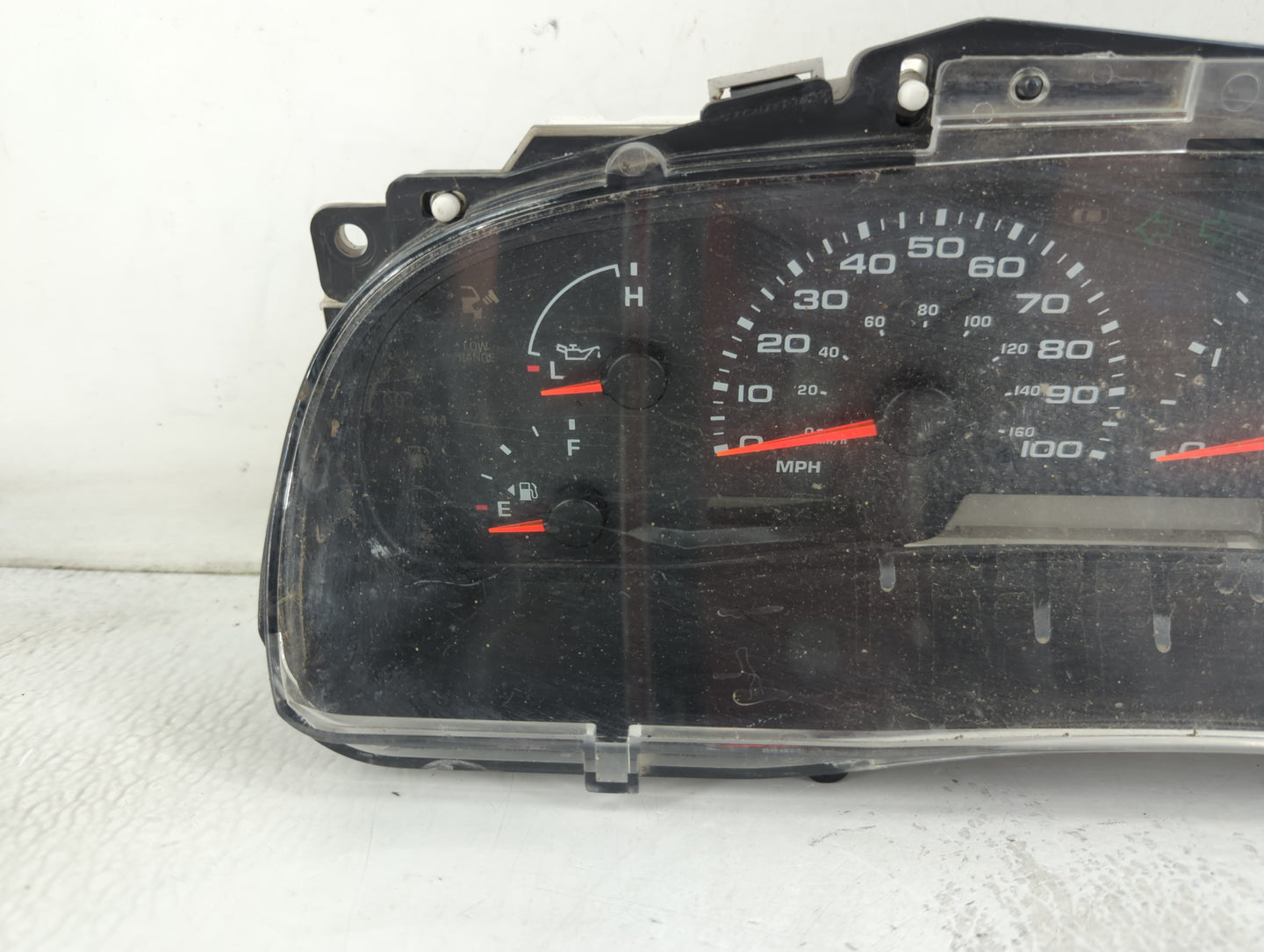 2002 Ford Excursion Instrument Cluster Speedometer Gauges Fits Fits 2003 OEM Used Auto Parts - Oemusedautoparts1.com