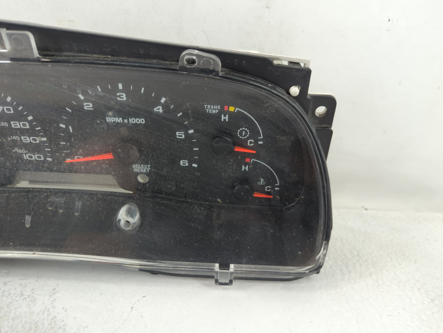 2002 Ford Excursion Instrument Cluster Speedometer Gauges Fits Fits 2003 OEM Used Auto Parts - Oemusedautoparts1.com