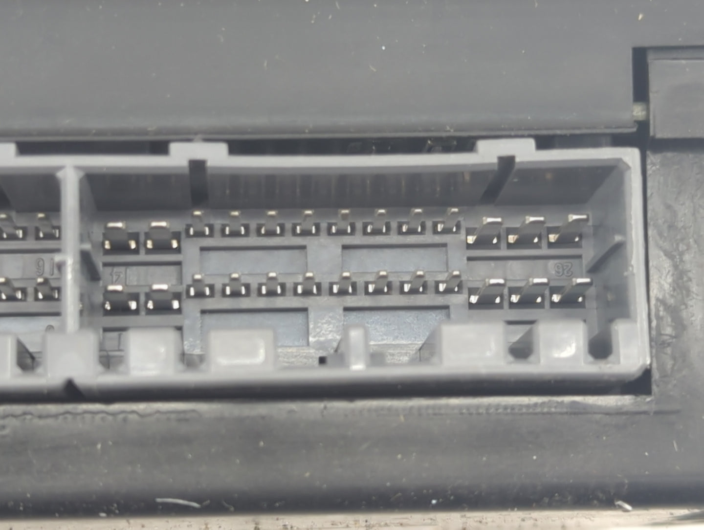 Ford Expedition Multifunction Control Module Yu7f-14b205-ab - Oemusedautoparts1.com
