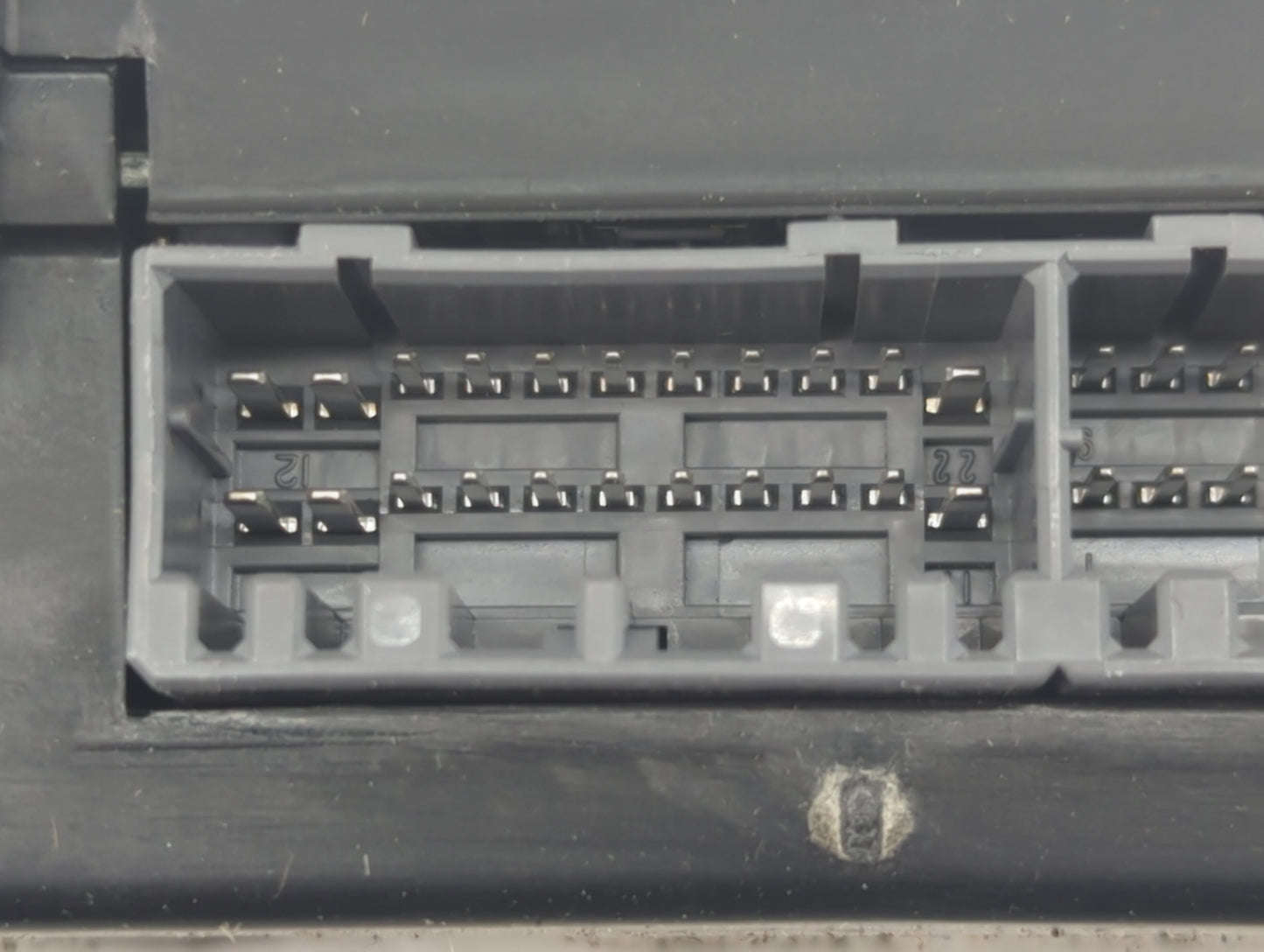 Ford Expedition Multifunction Control Module Yu7f-14b205-ab - Oemusedautoparts1.com