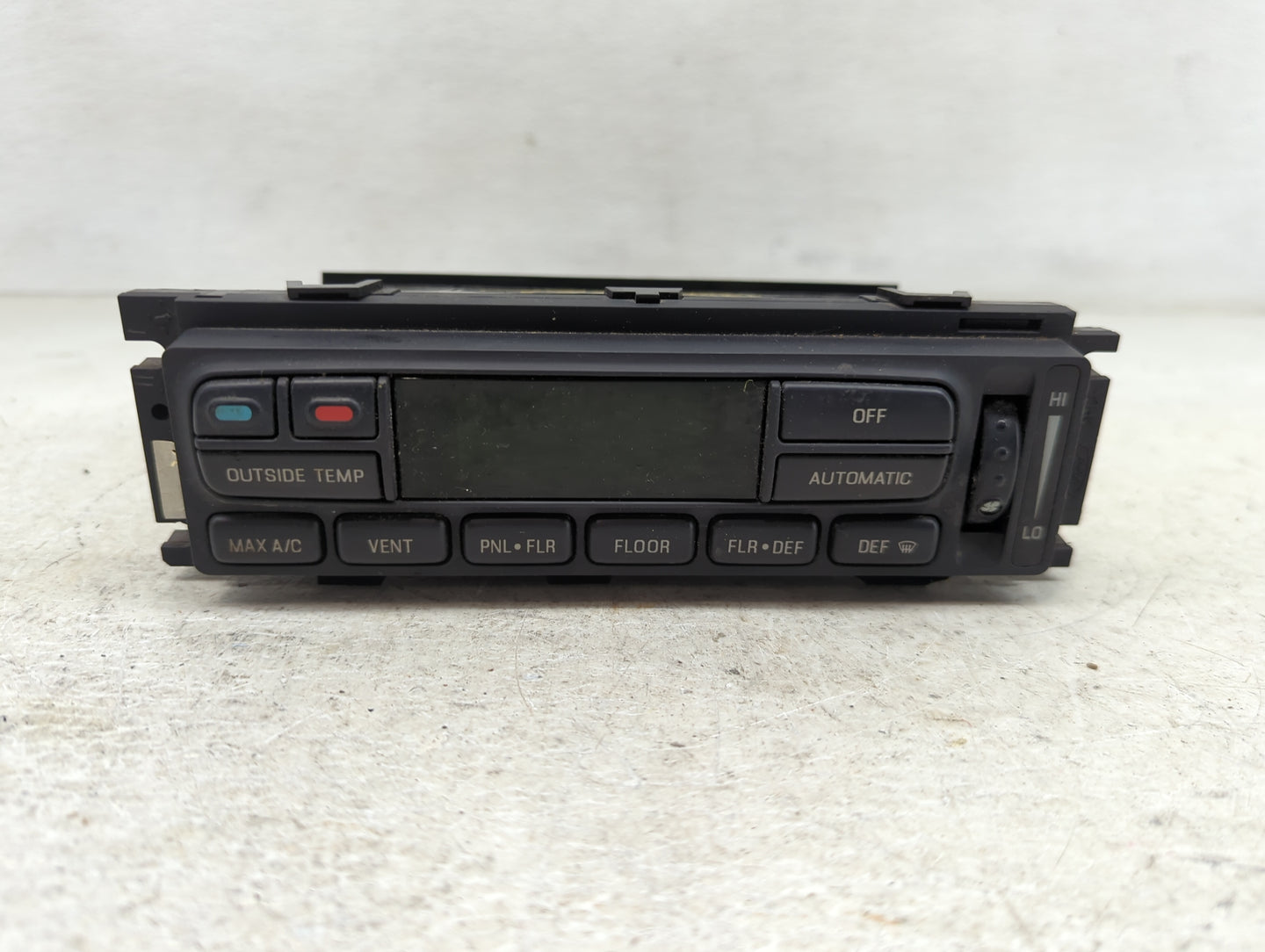 2002 Ford Expedition Climate Control Module Temperature AC/Heater Replacement P/N:XL7H-19C933-AE Fits OEM Used Auto Parts - 