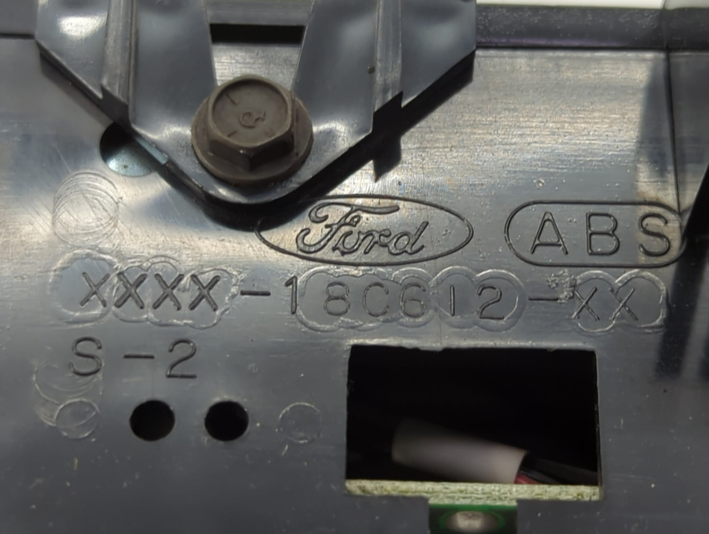2002 Ford Expedition Climate Control Module Temperature AC/Heater Replacement Fits OEM Used Auto Parts - Oemusedautoparts1.c