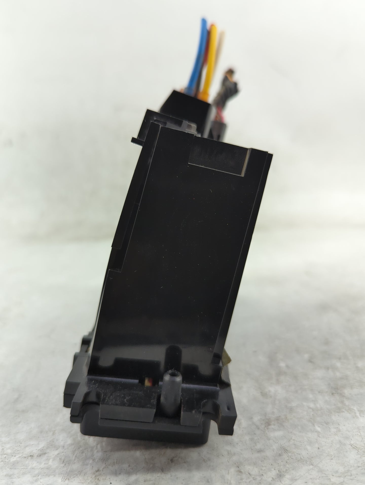 2002 Ford Expedition Climate Control Module Temperature AC/Heater Replacement Fits OEM Used Auto Parts - Oemusedautoparts1.c